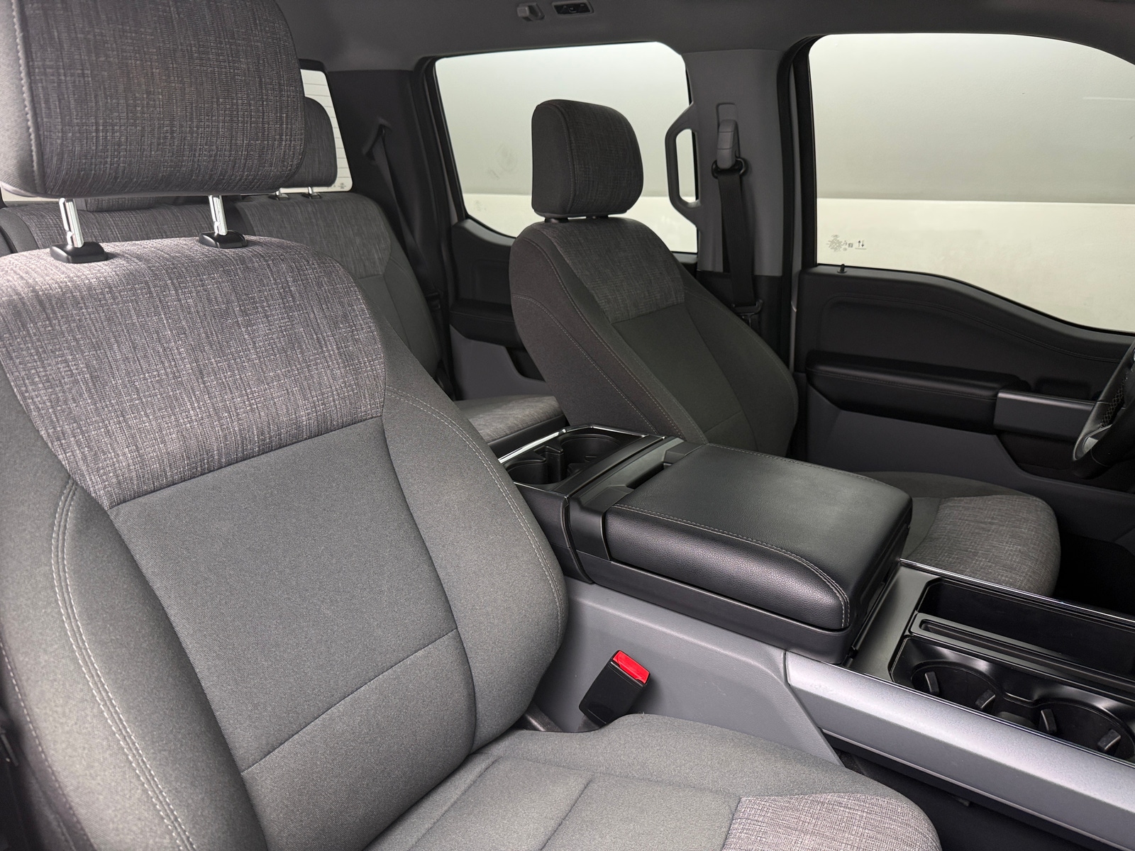 Thumbnail: 2023 Ford Econoline - 2