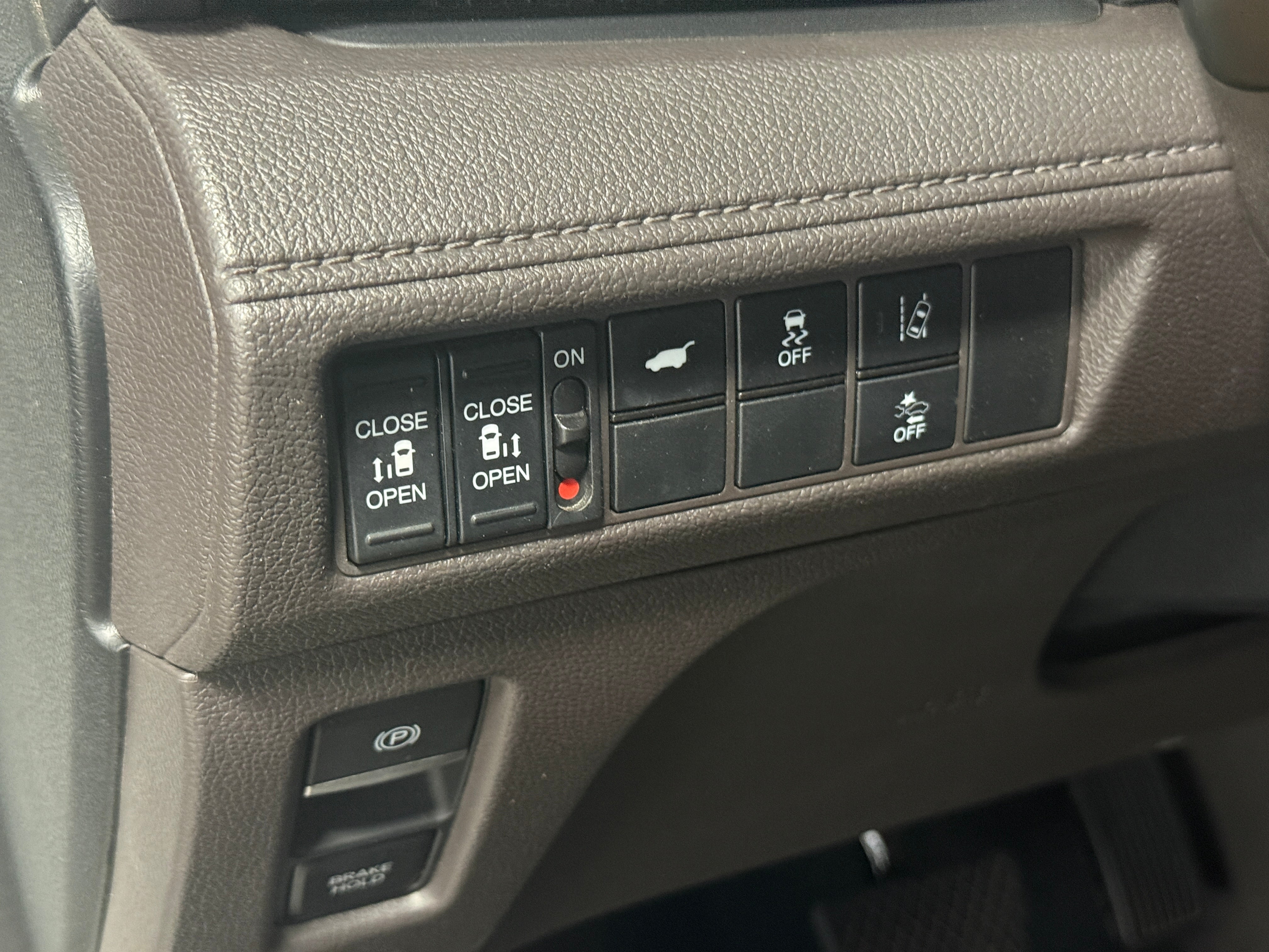 2020 Honda Odyssey EX-L - Photo 14