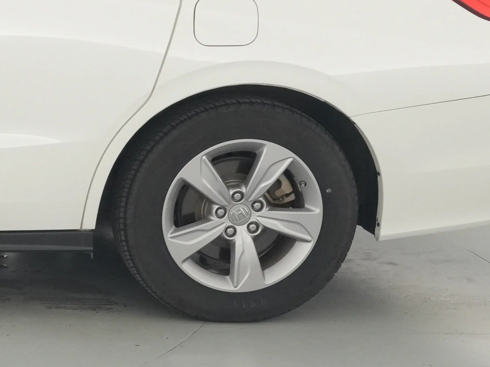 2020 Honda Odyssey EX-L - Photo 19
