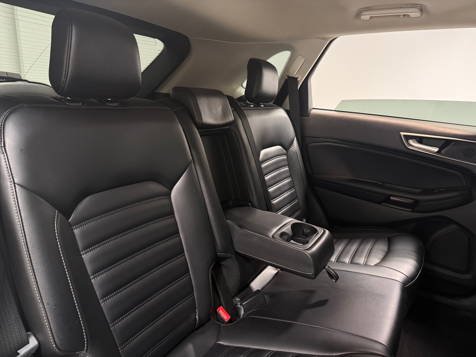 Thumbnail: 2023 Ford Edge - 5