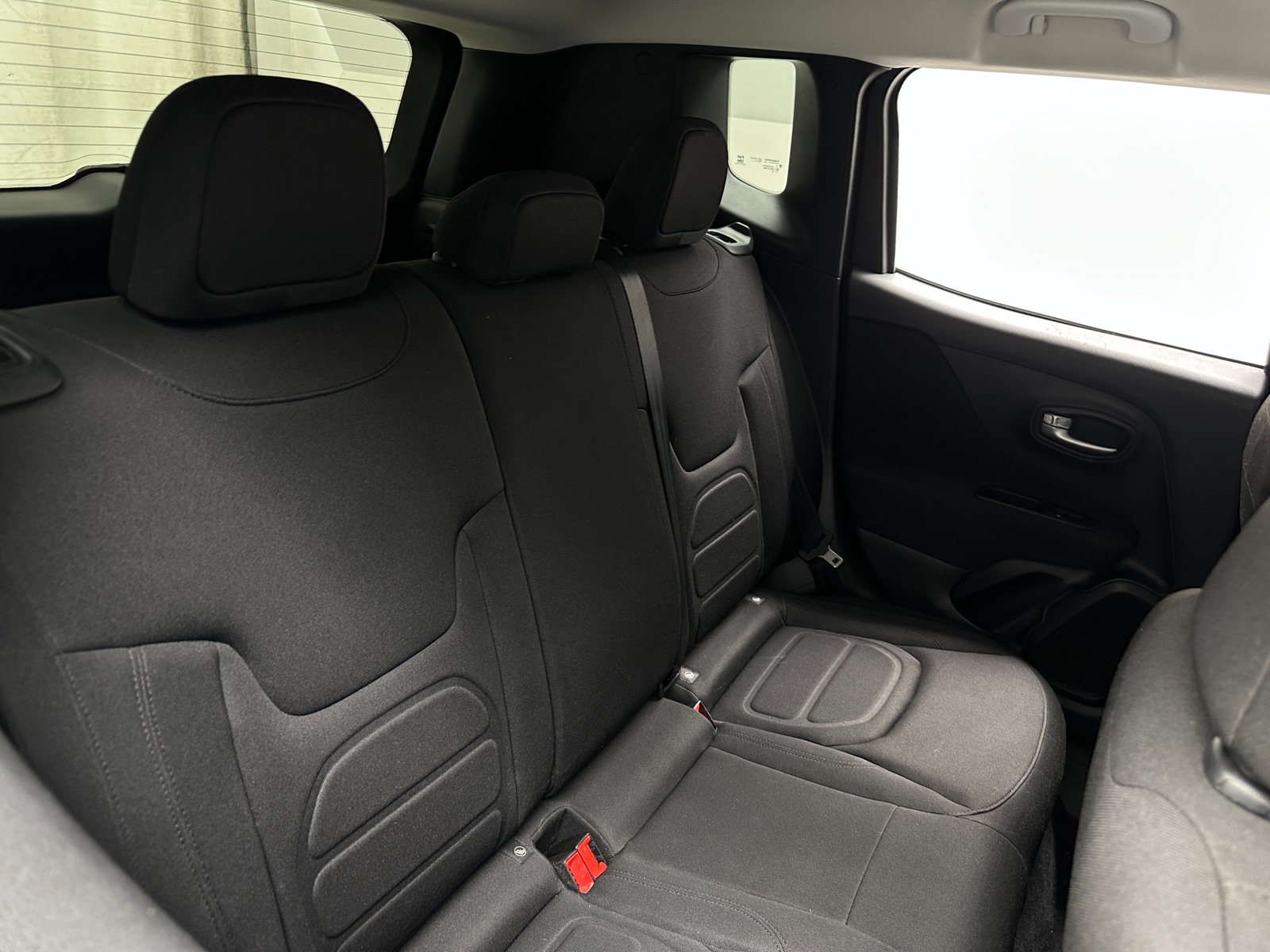 Thumbnail: 2020 Jeep Renegade - 6