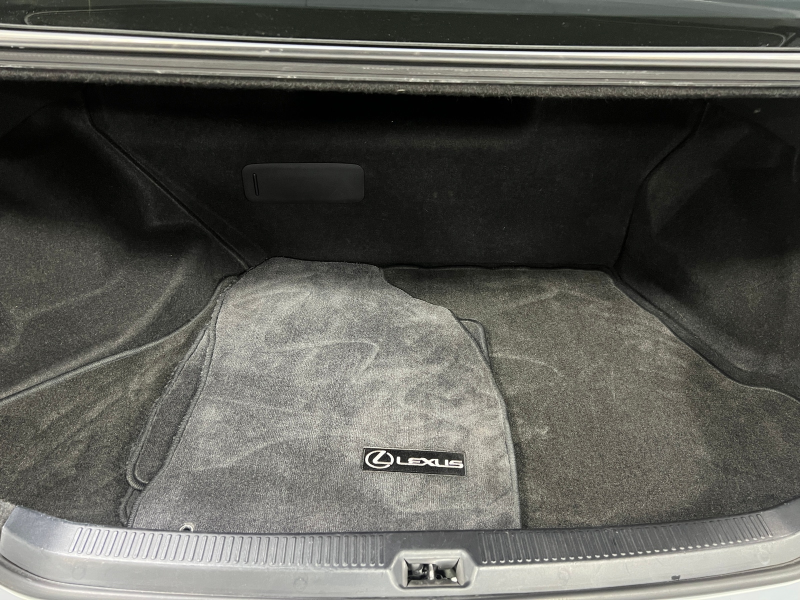 Thumbnail: 2010 Lexus HS - 7
