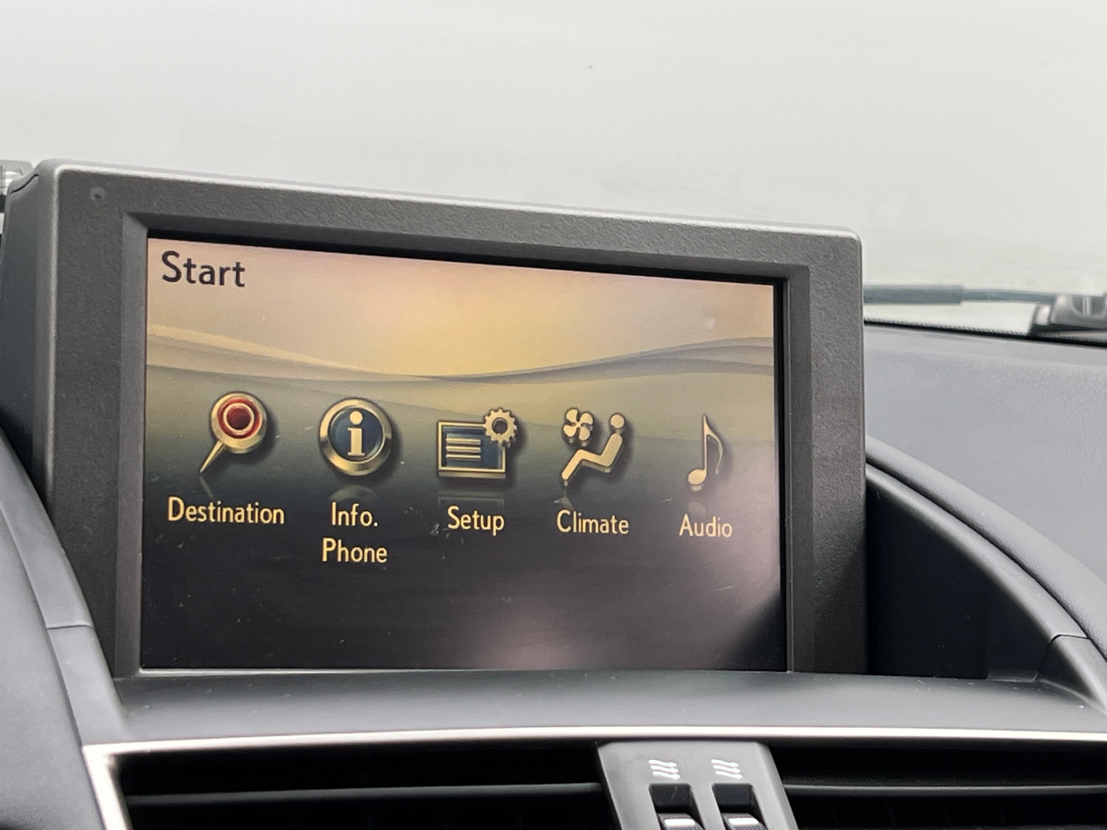 Thumbnail: 2010 Lexus HS - 4