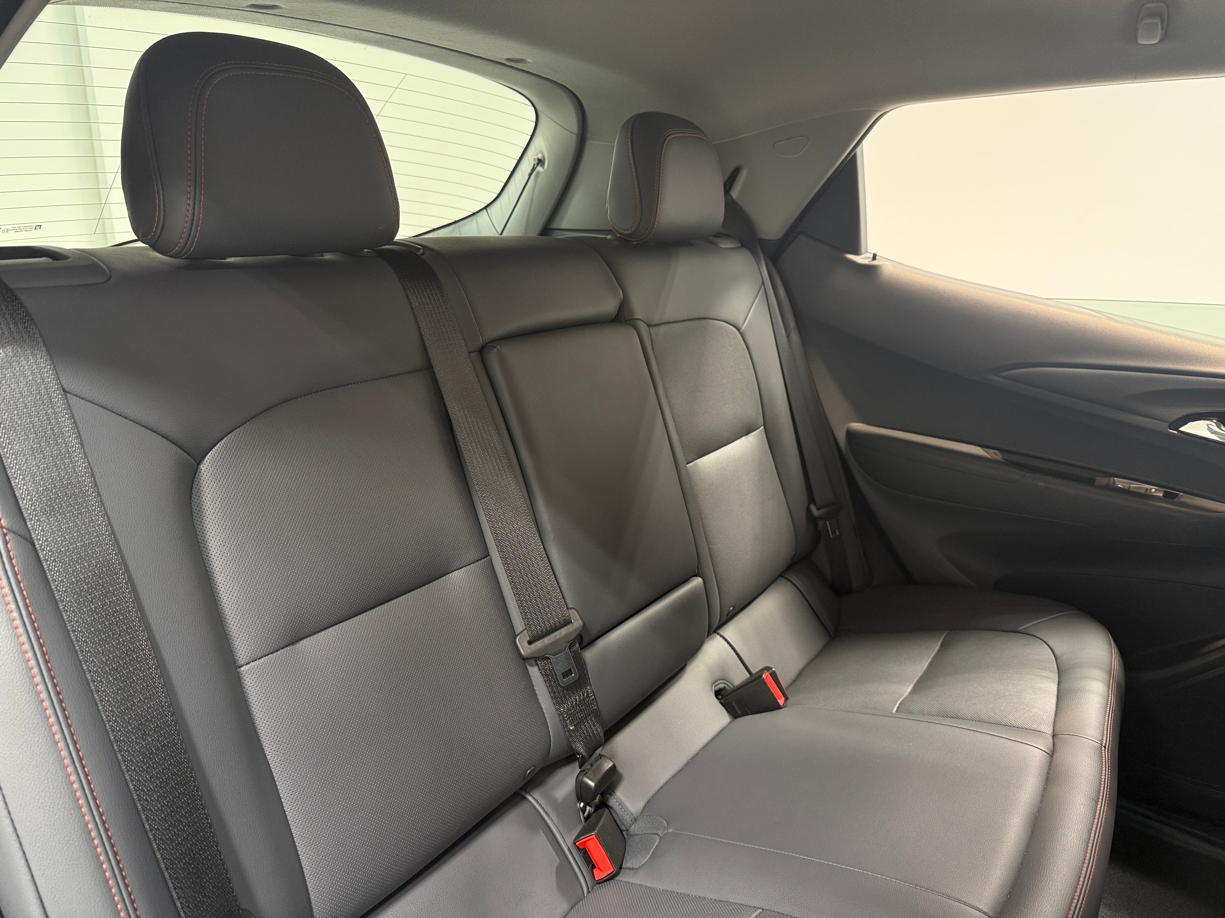 Used 2020 Chevrolet Bolt EV Premier with VIN 1G1FZ6S04L4140882 for sale in Auburn, WA