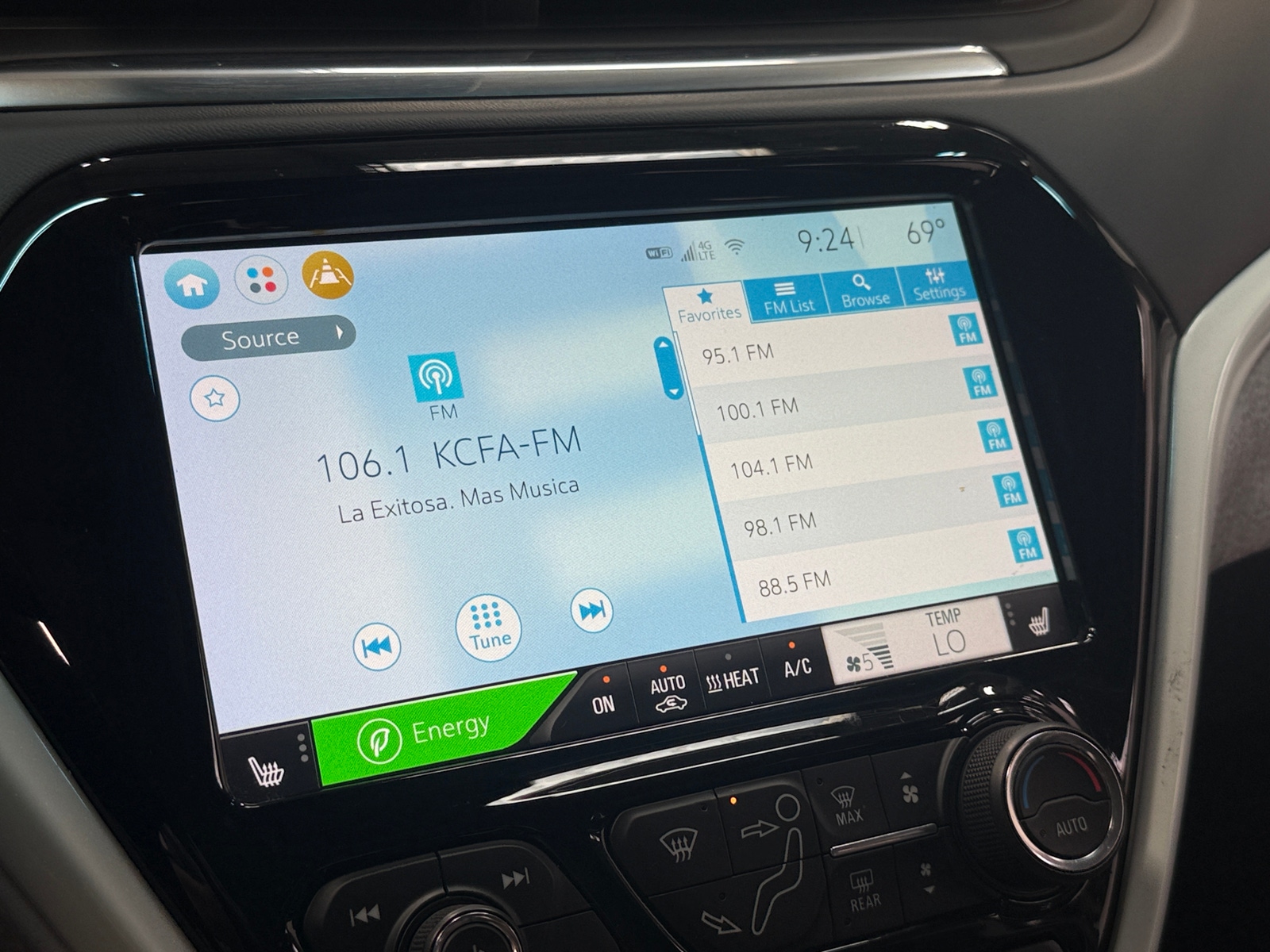 Thumbnail: 2020 Chevrolet Bolt EV - 3