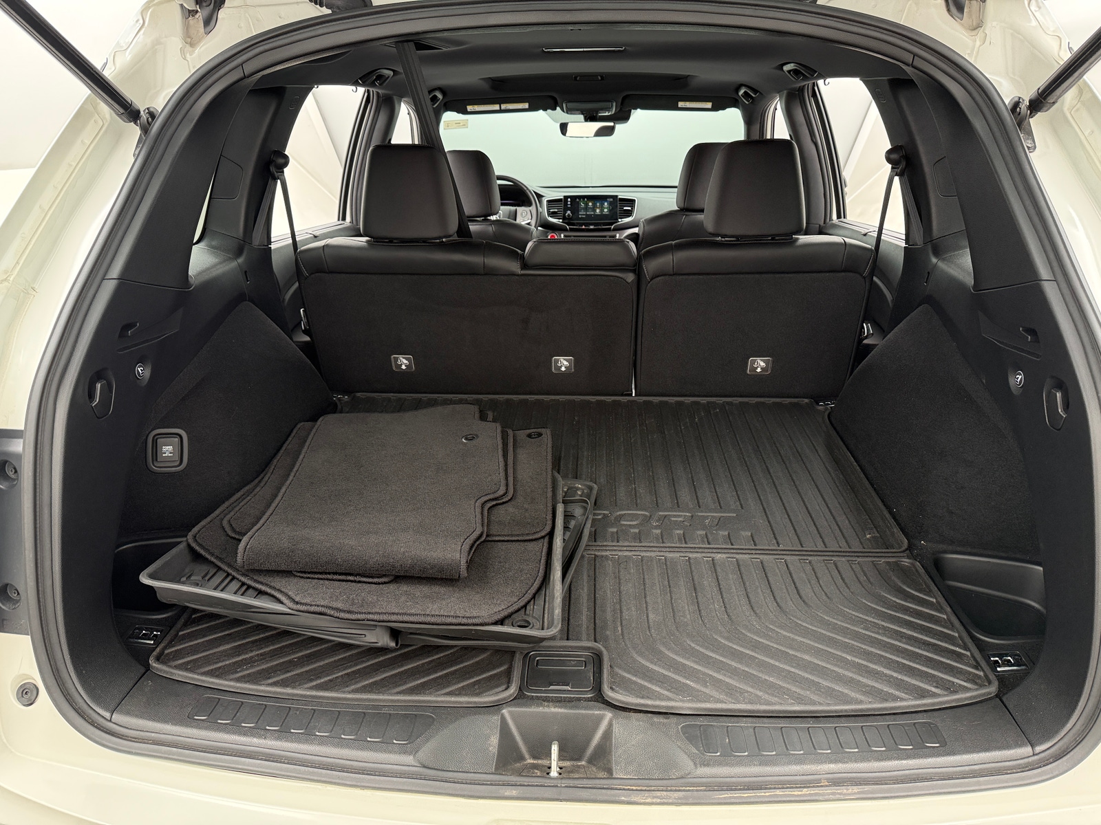 Thumbnail: 2019 Honda Passport - 6