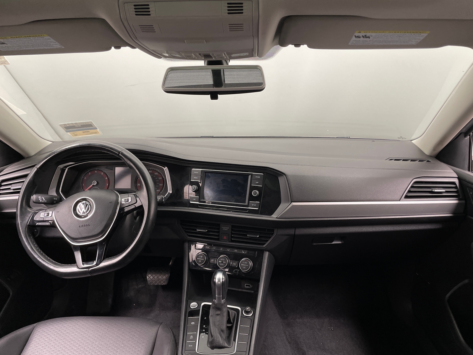 Thumbnail: 2019 Volkswagen Jetta - 2