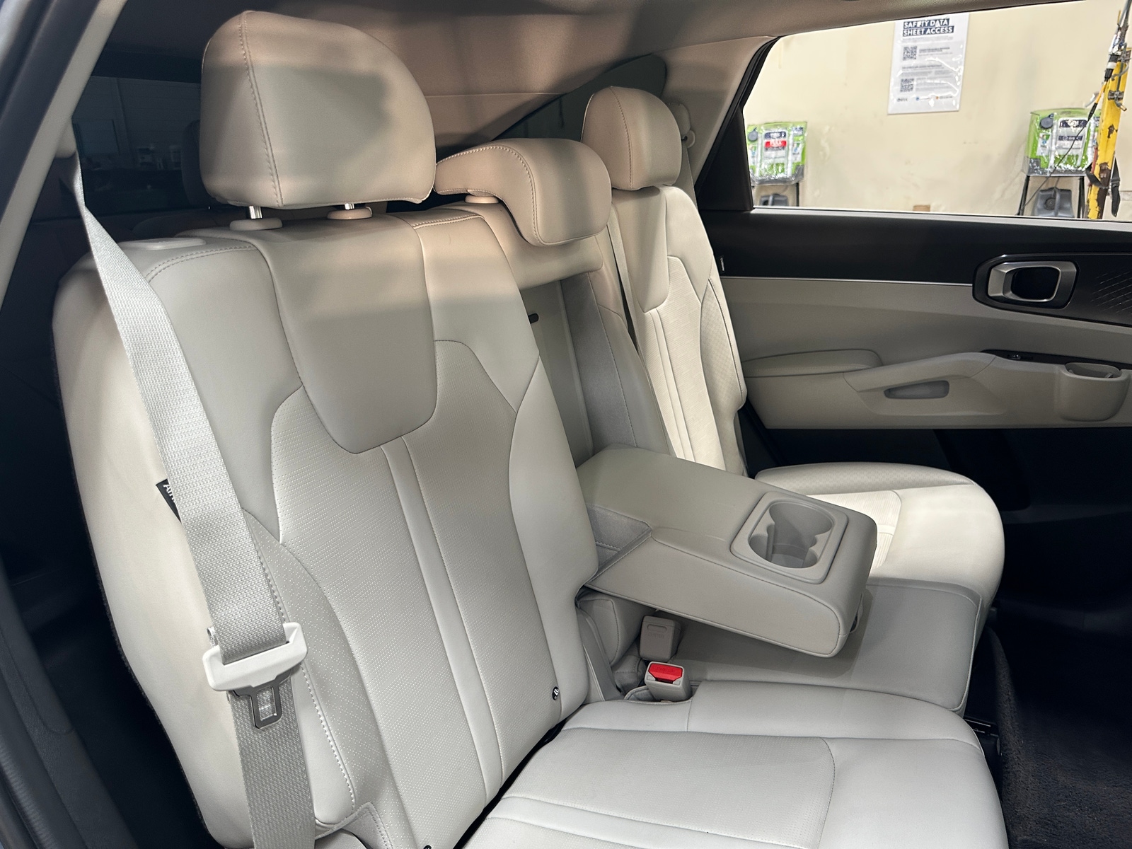 Thumbnail: 2025 Kia Sorento - 5