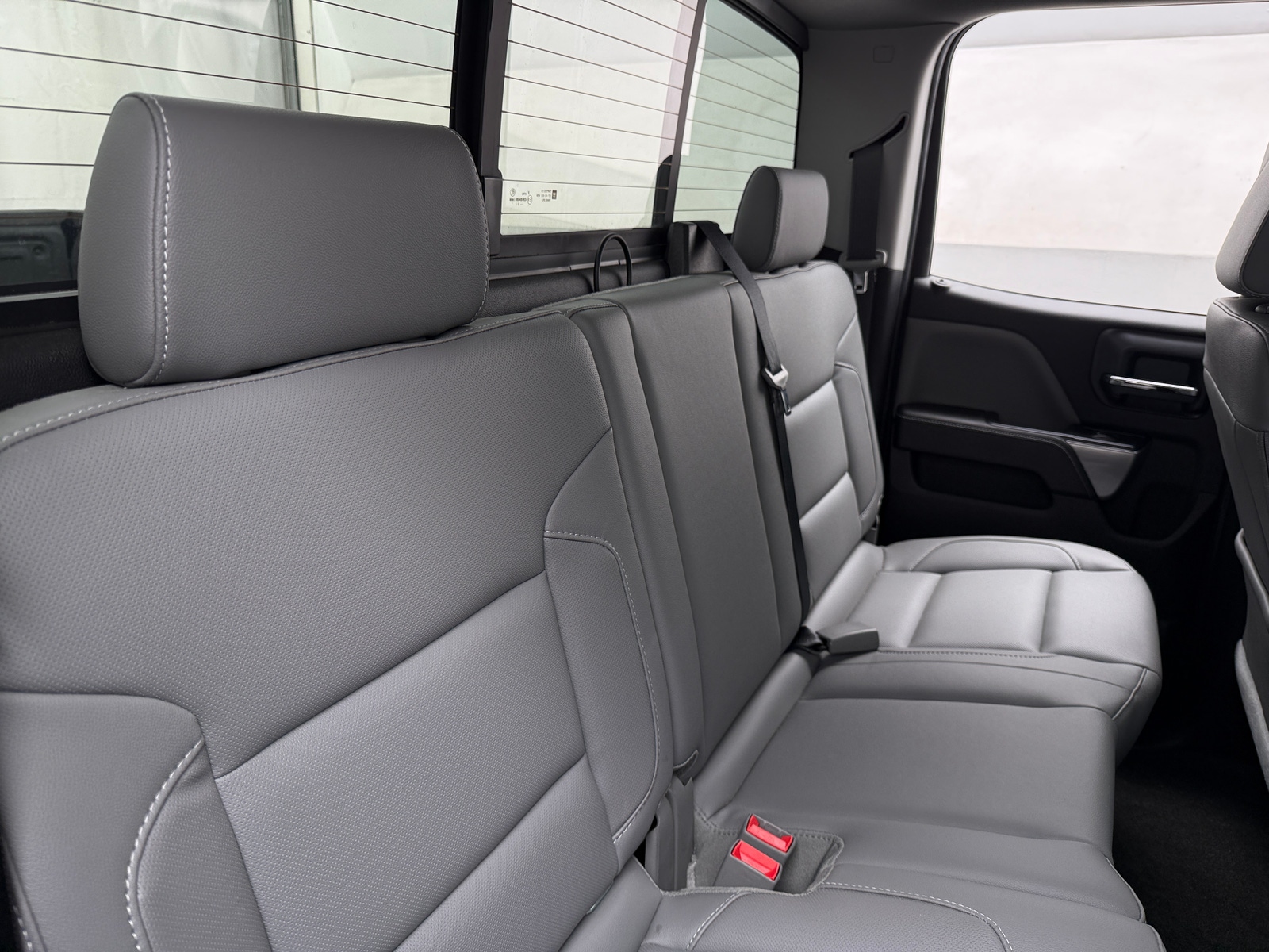 Thumbnail: 2018 Chevrolet Silverado 1500 - 5