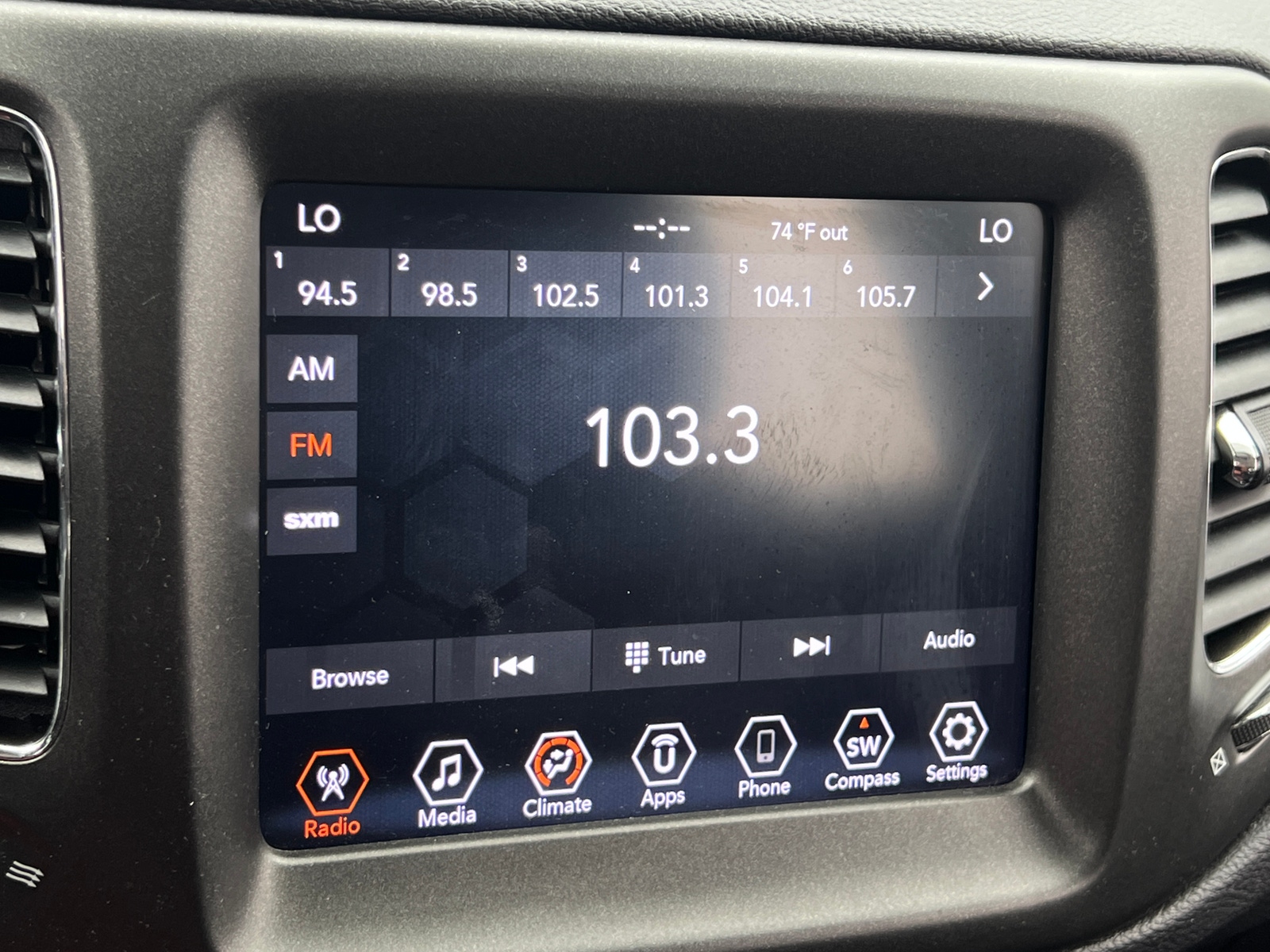 Thumbnail: 2020 Jeep Compass - 4