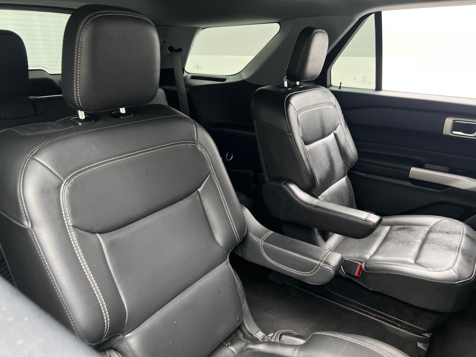 Thumbnail: 2023 Ford Explorer - 5