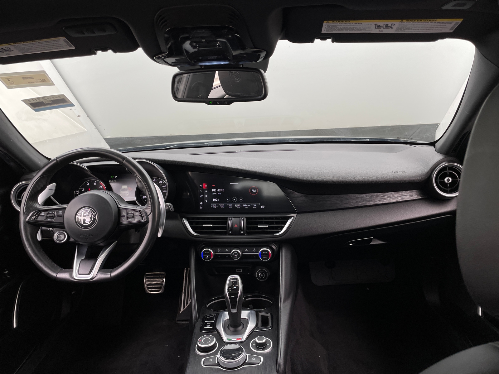 Thumbnail: 2023 Alfa Romeo Giulia - 2