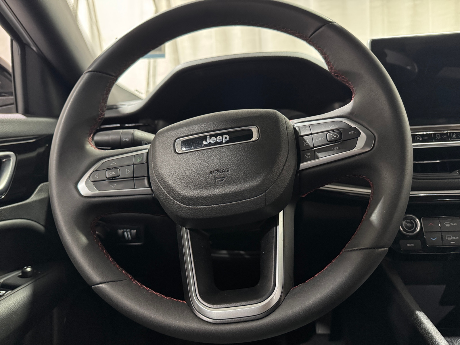 Thumbnail: 2025 Jeep Compass - 5
