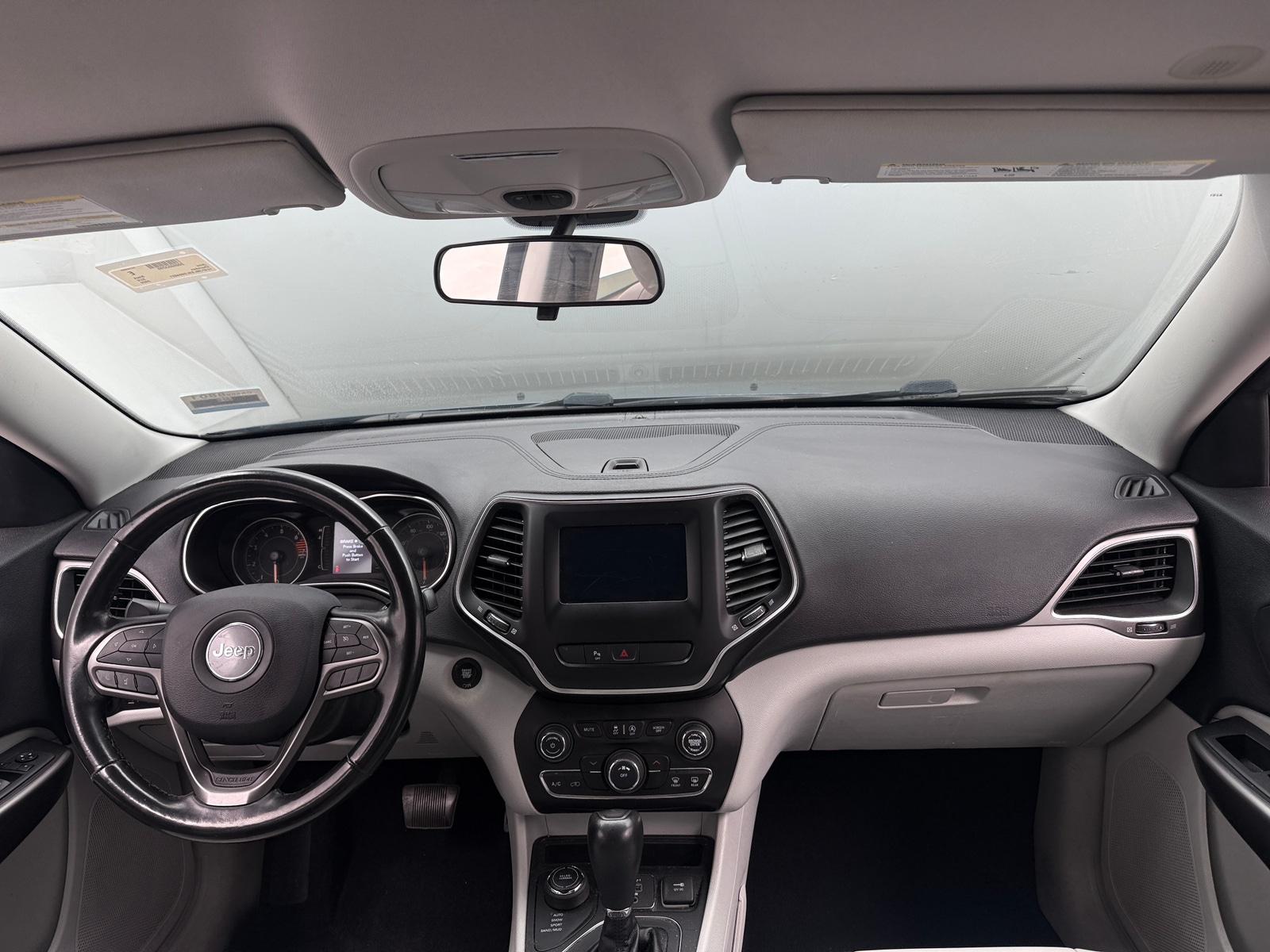 Thumbnail: 2020 Jeep Cherokee - 3