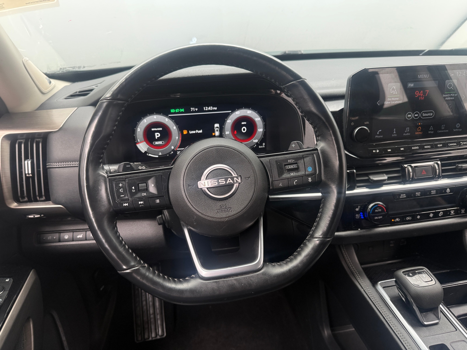 Thumbnail: 2023 Nissan Pathfinder - 4
