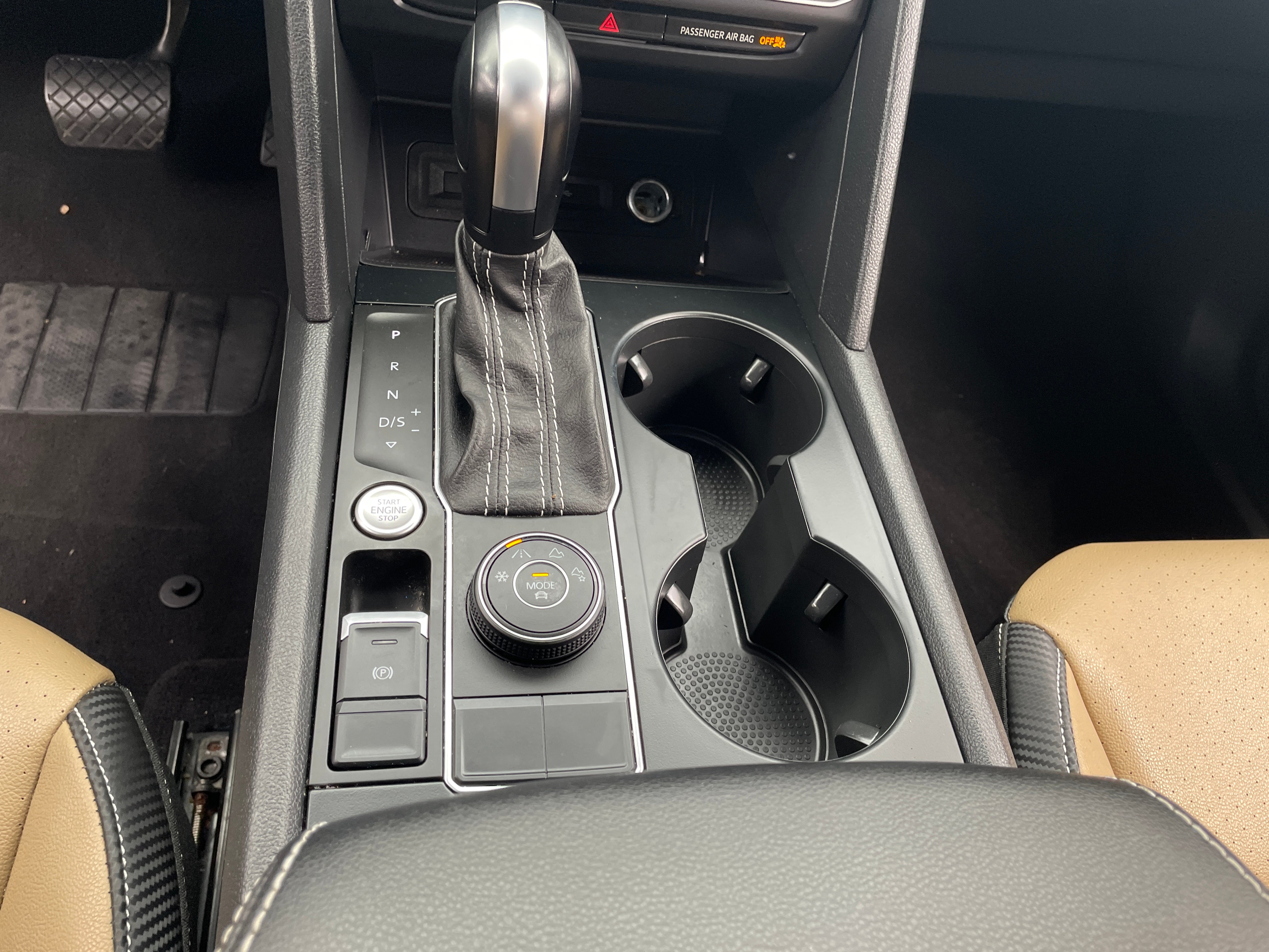 2021 Volkswagen Atlas Cross Sport SE - Photo 6
