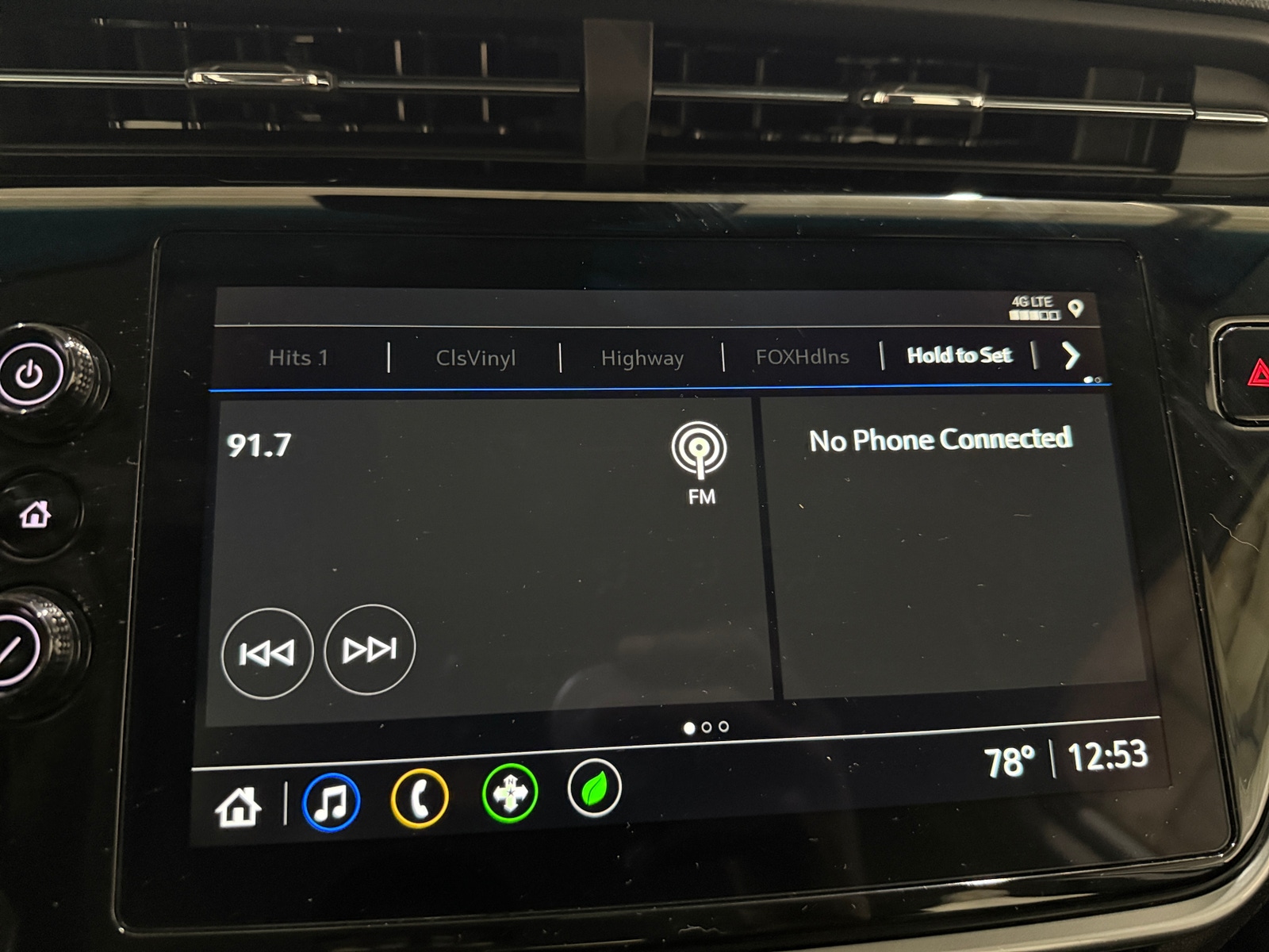 Thumbnail: 2023 Chevrolet Bolt EV - 3