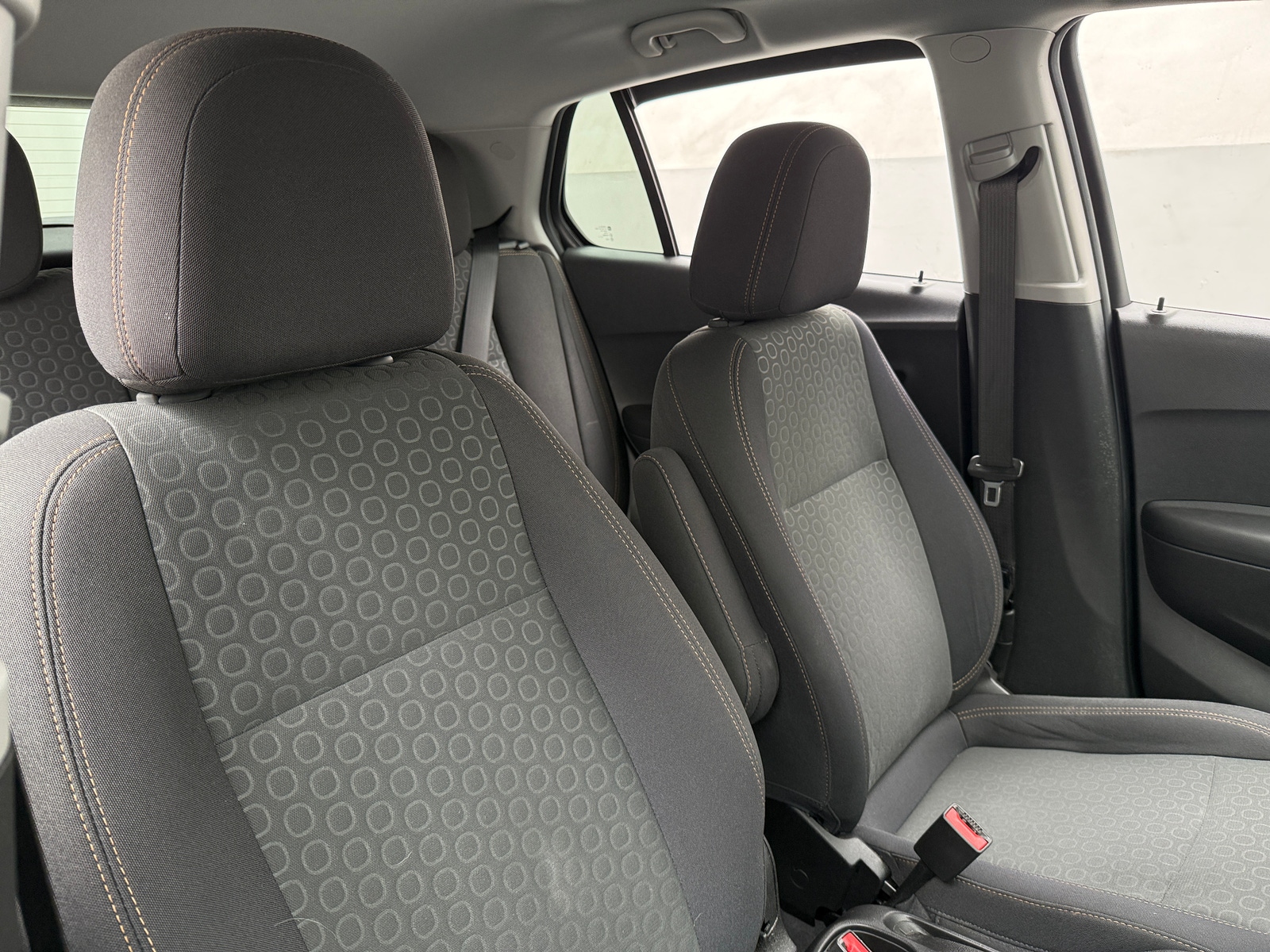 Thumbnail: 2020 Chevrolet Trax - 2