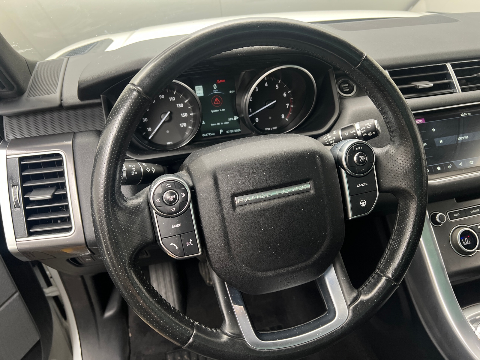 Thumbnail: 2017 Land Rover Range Rover Sport - 4