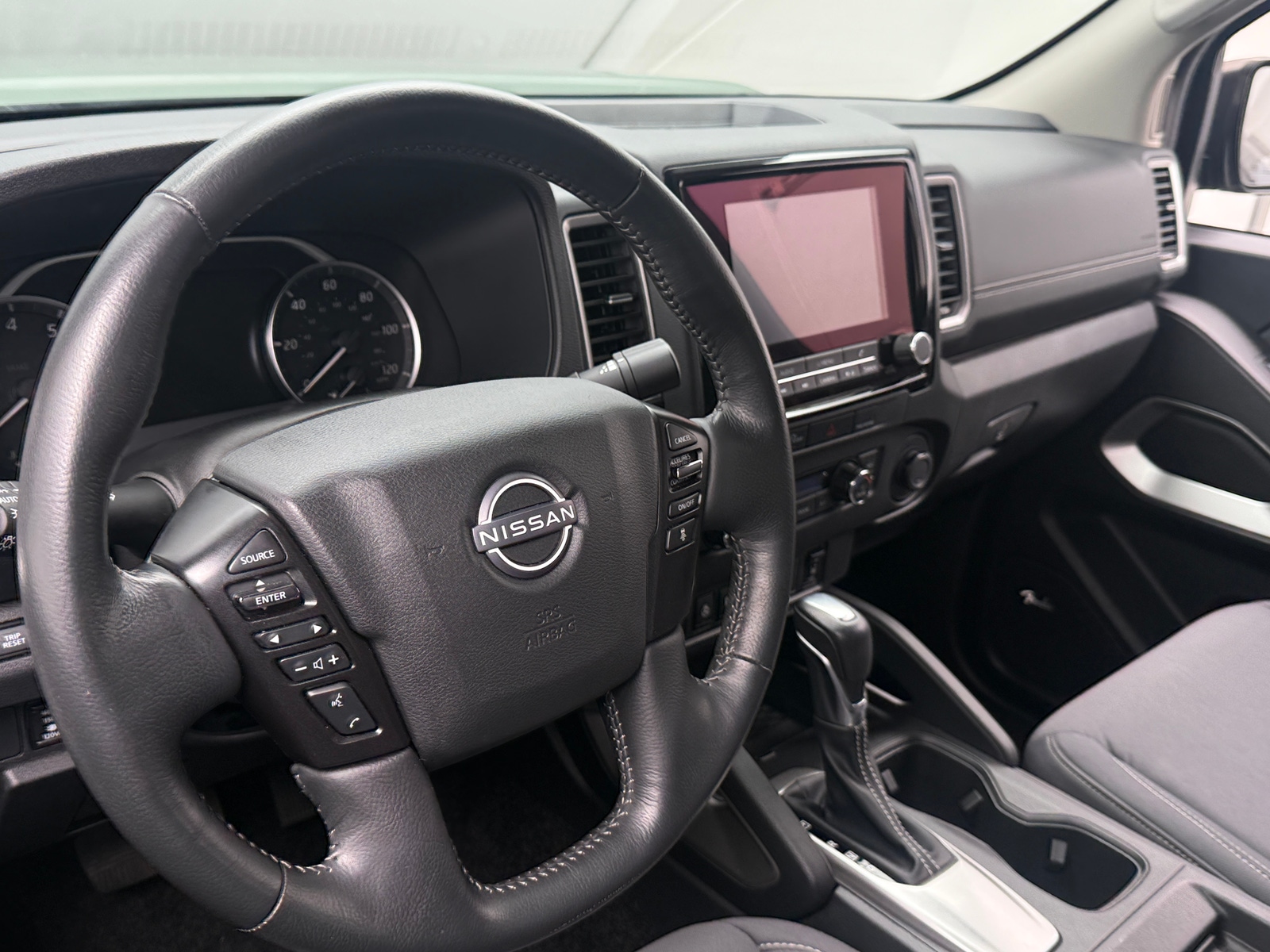 Thumbnail: 2023 Nissan Frontier - 5