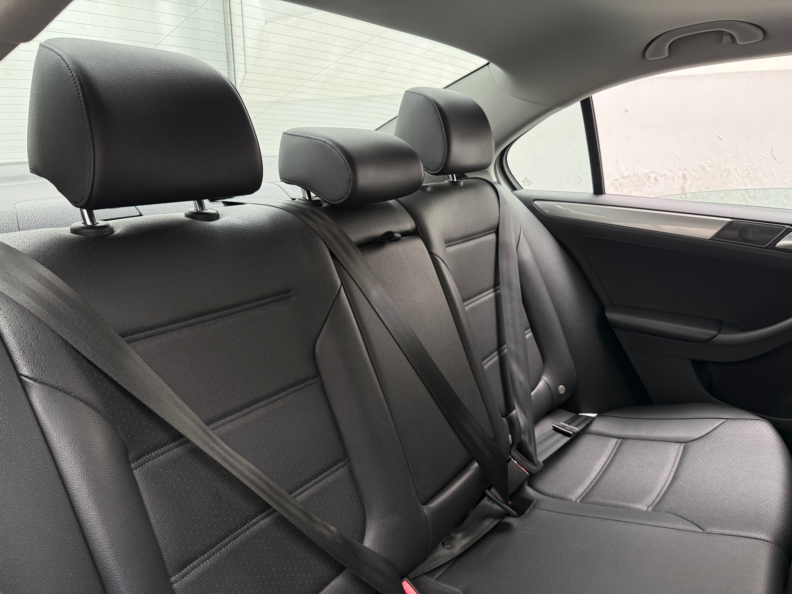 Thumbnail: 2018 Volkswagen Jetta - 5