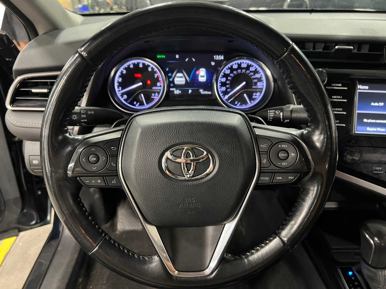 Thumbnail: 2020 Toyota Camry - 5