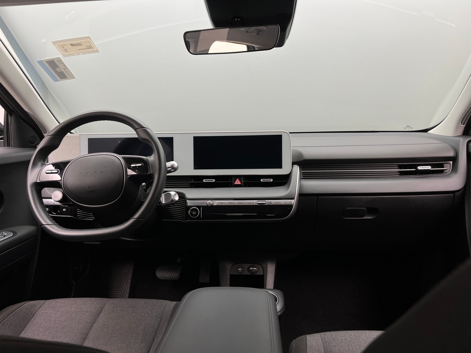 Thumbnail: 2024 Hyundai Ioniq 5 - 3