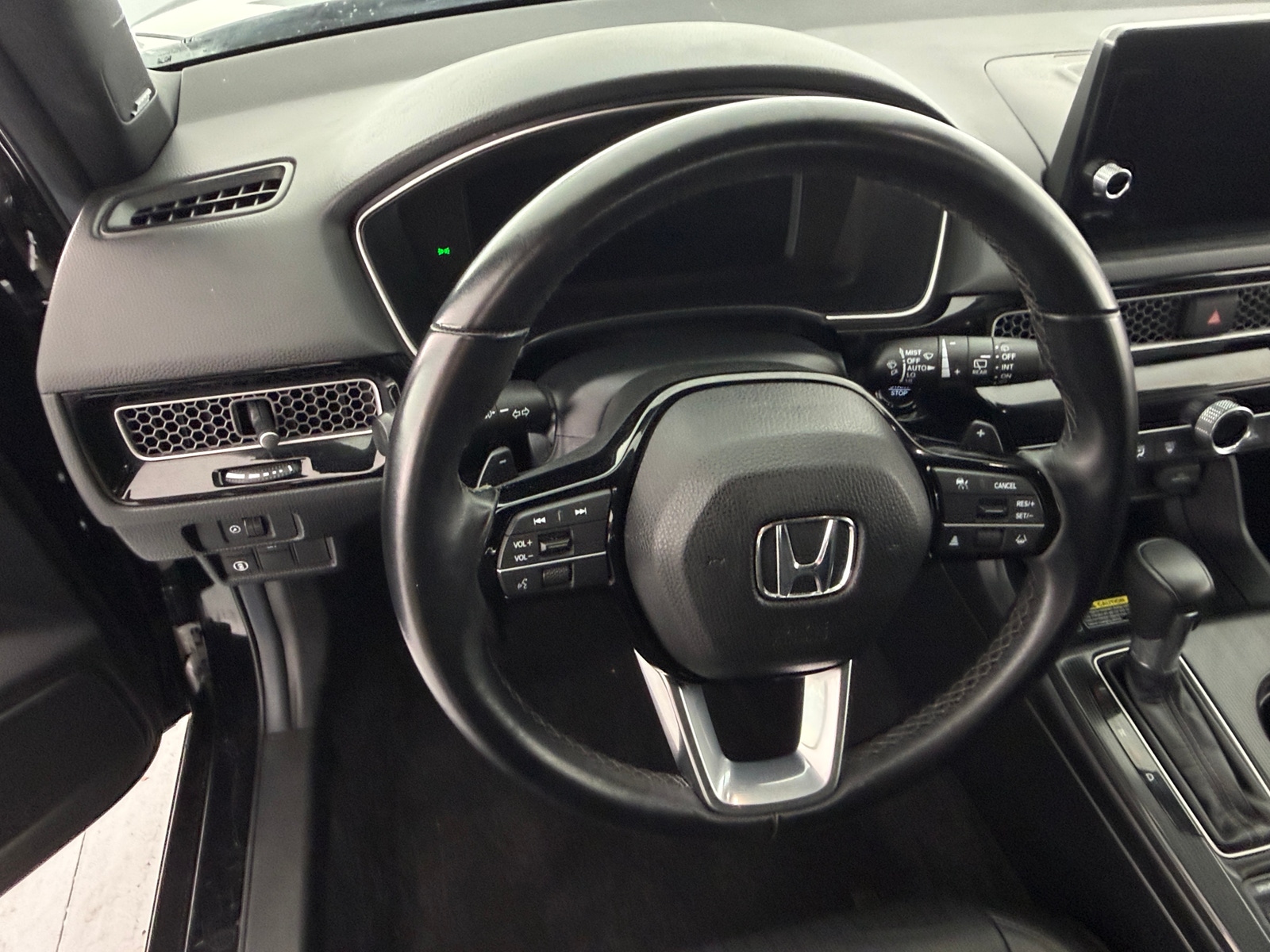 Thumbnail: 2024 Honda Civic - 4