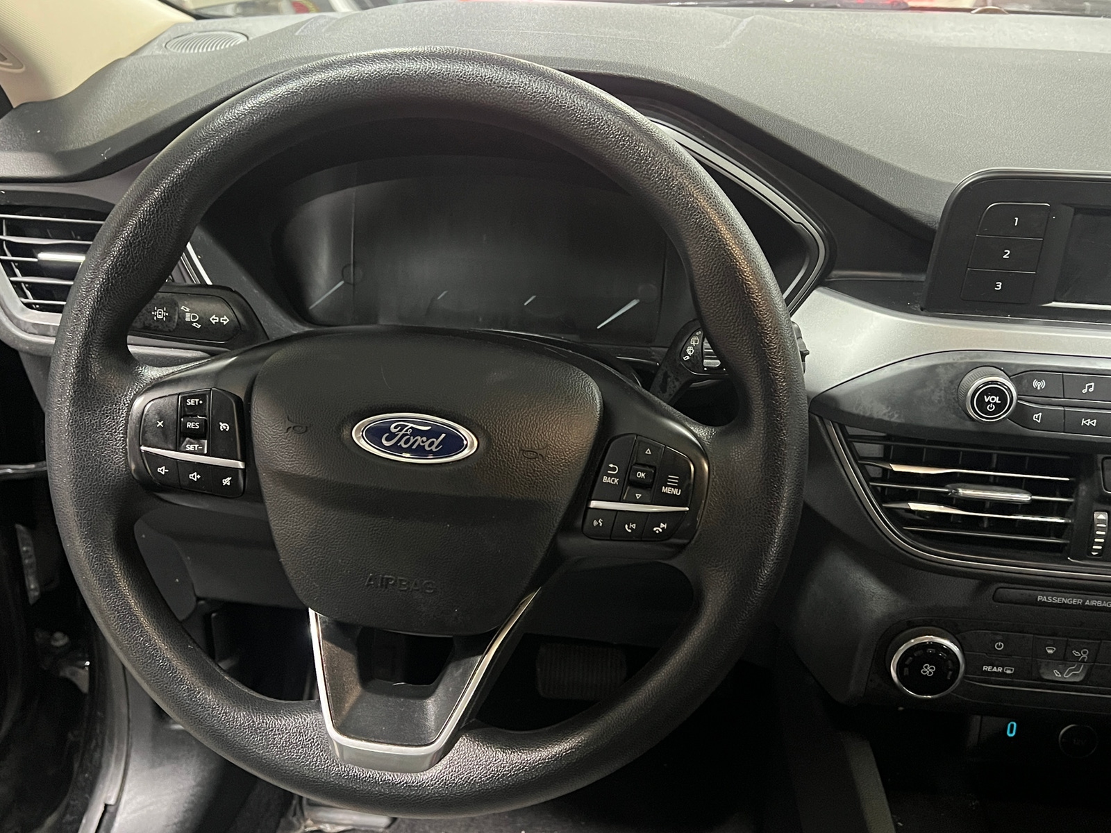 Thumbnail: 2020 Ford Escape - 5