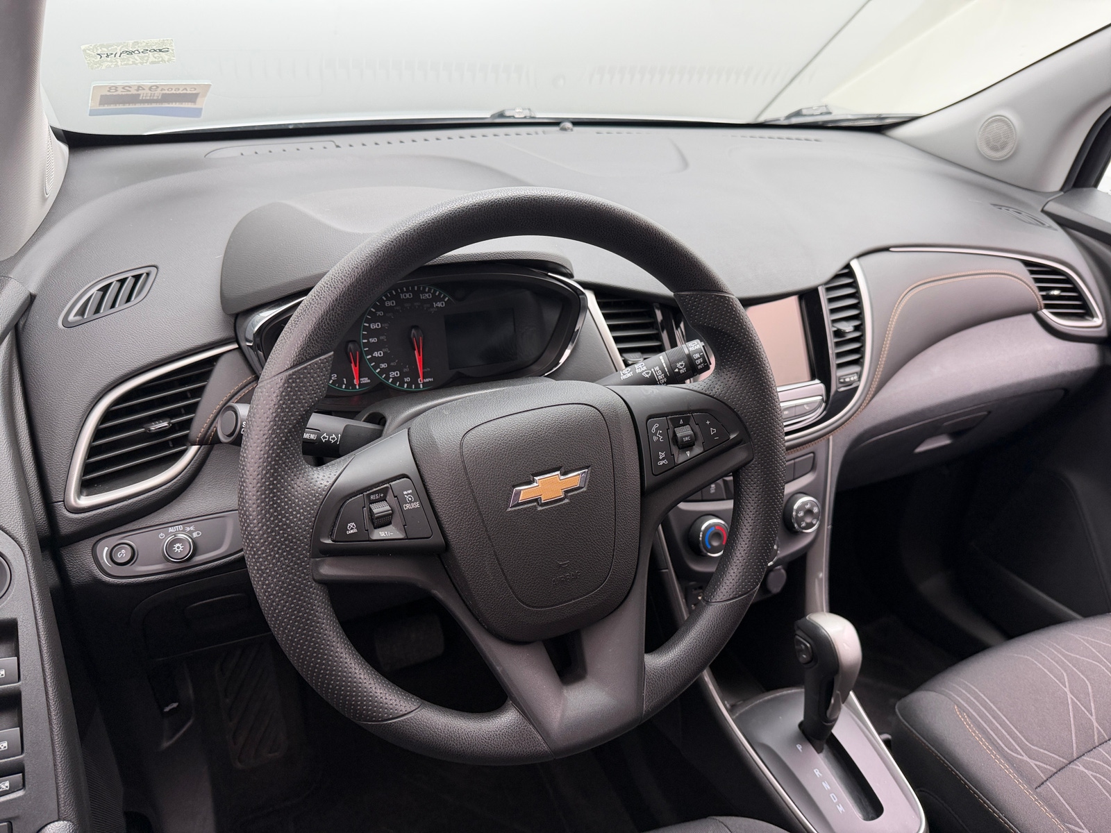 Thumbnail: 2018 Chevrolet Trax - 5