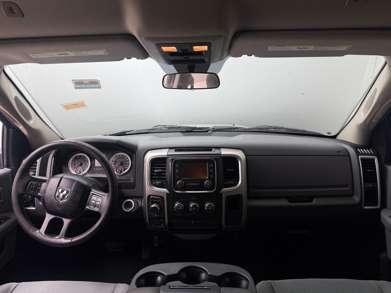 Thumbnail: 2019 RAM 1500 Classic - 3