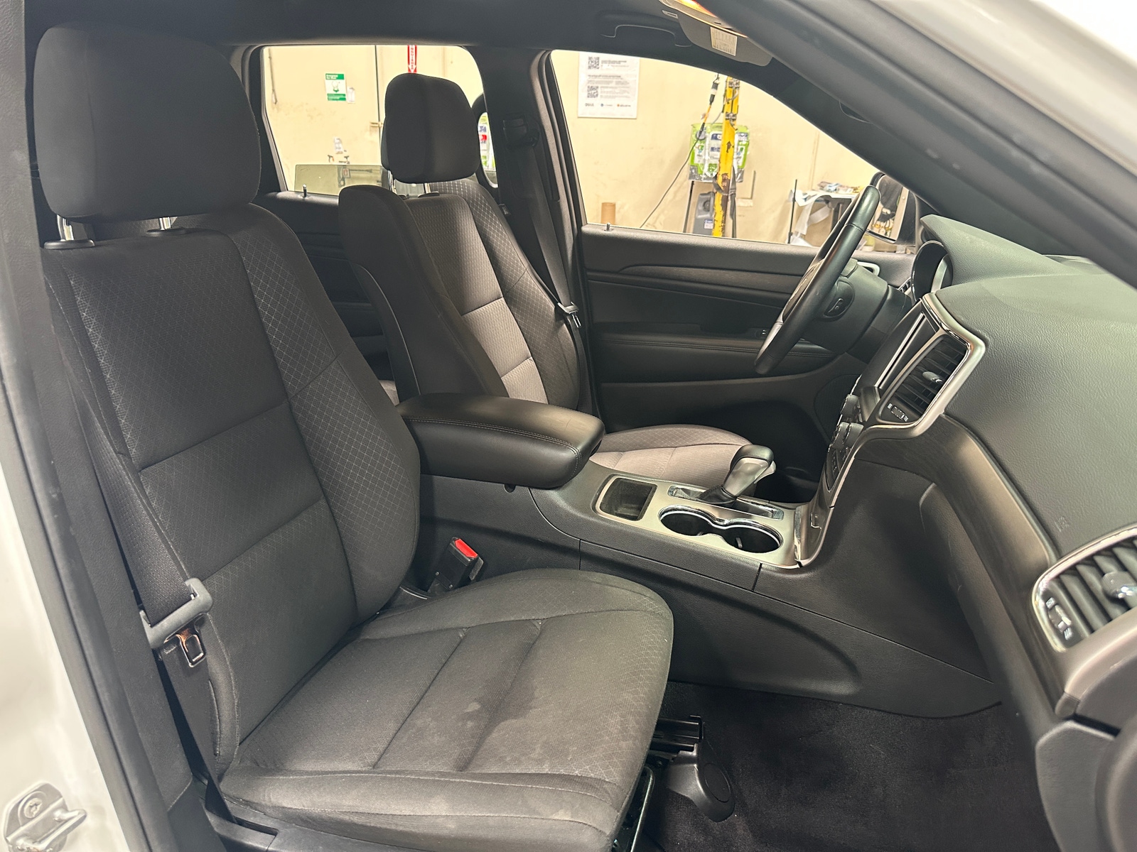 Thumbnail: 2018 Jeep Grand Cherokee - 2