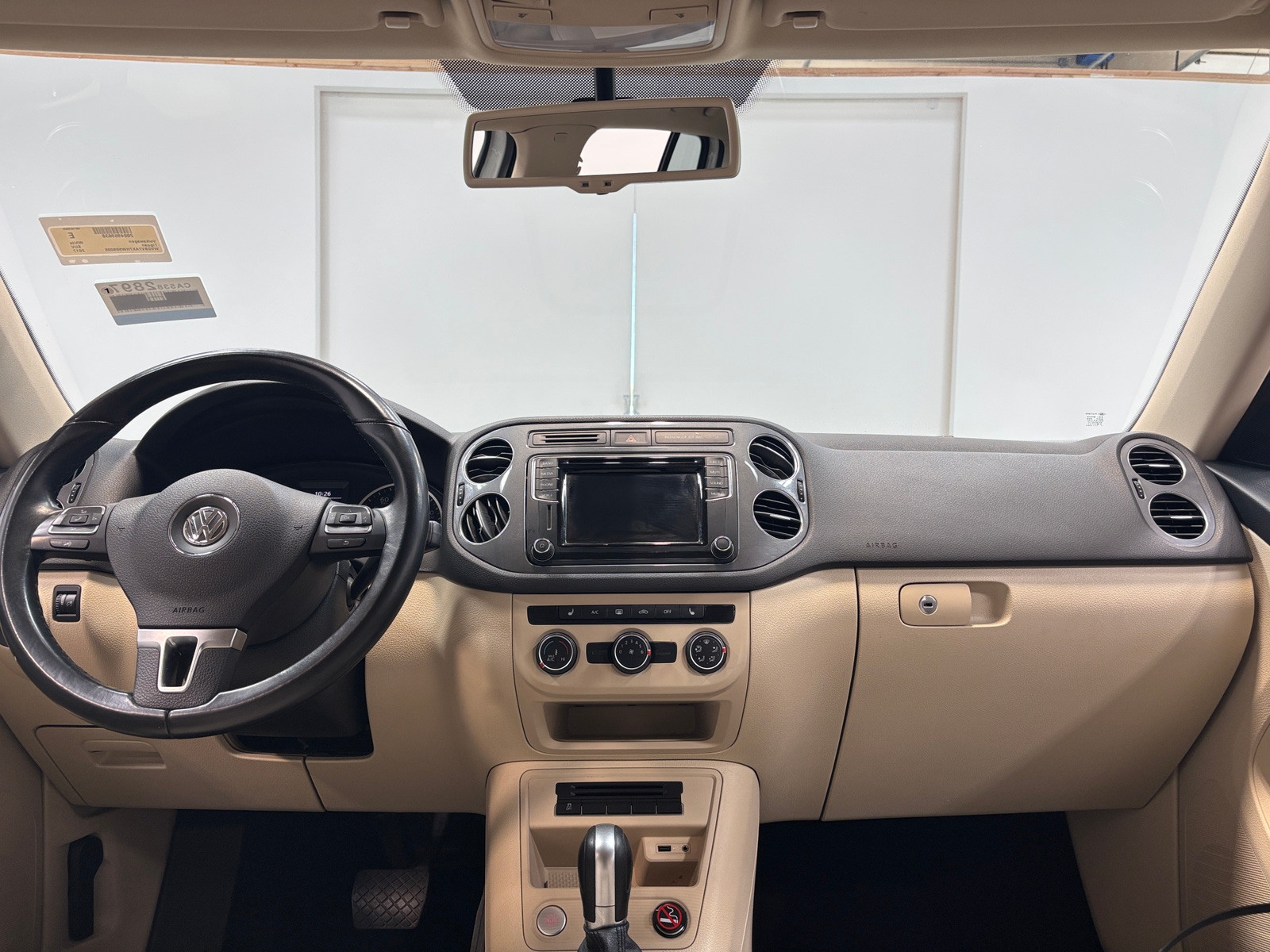 Thumbnail: 2017 Volkswagen Tiguan - 2