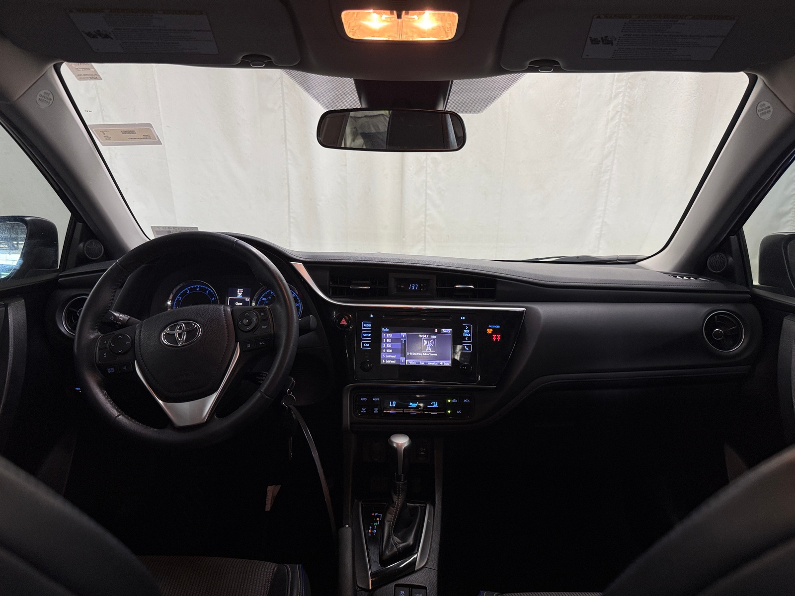 Thumbnail: 2019 Toyota Corolla - 3