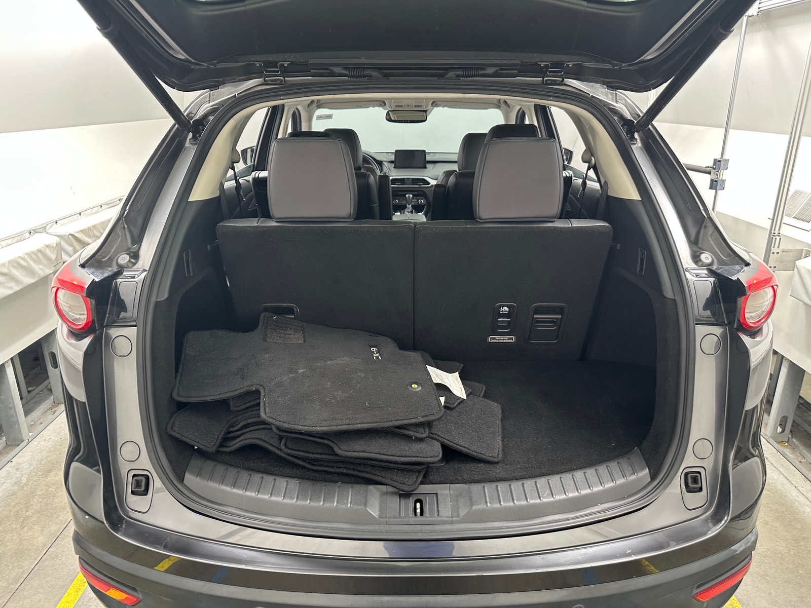 Thumbnail: 2020 Mazda CX-9 - 6