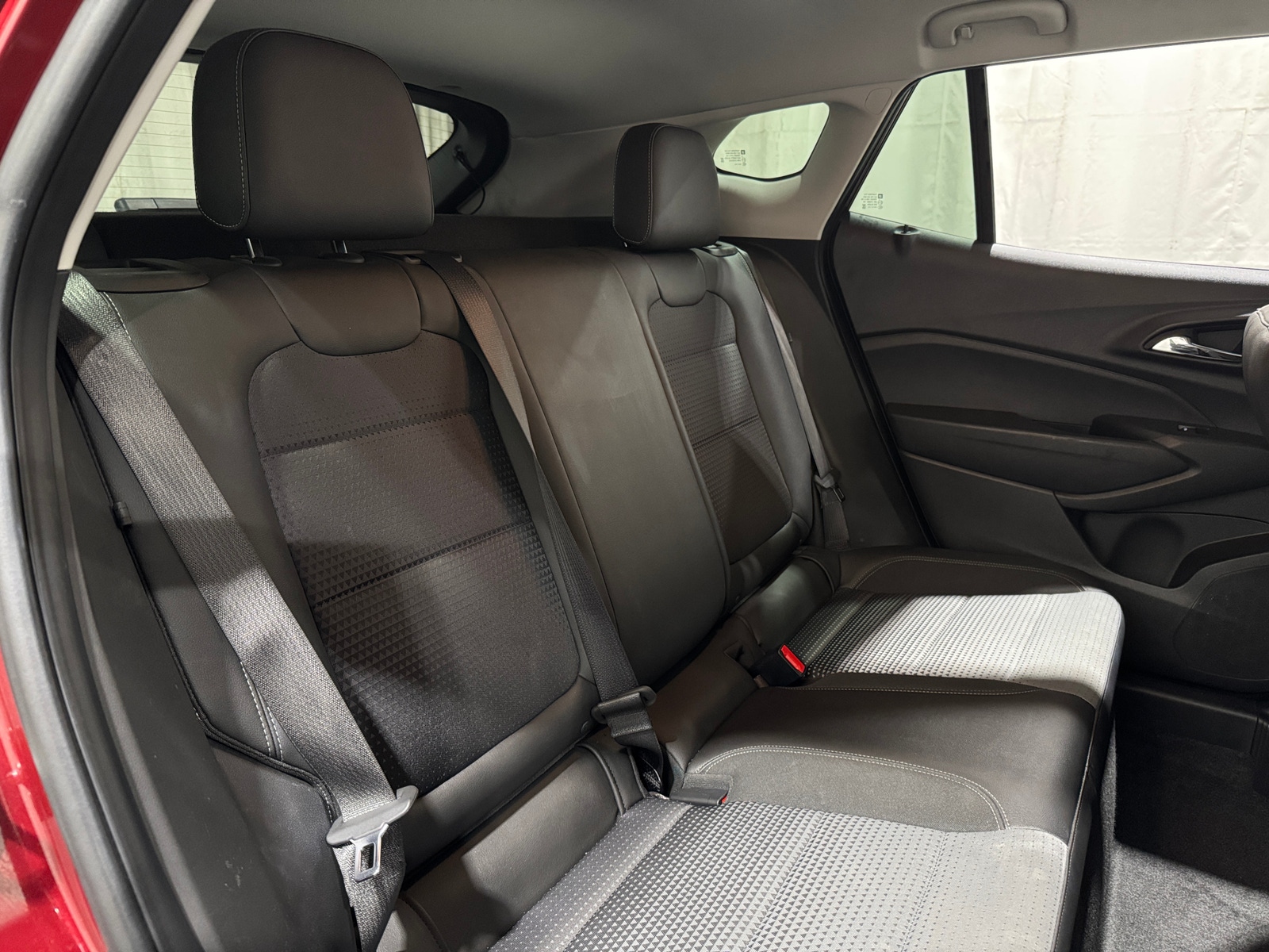 Thumbnail: 2025 Chevrolet Trax - 5