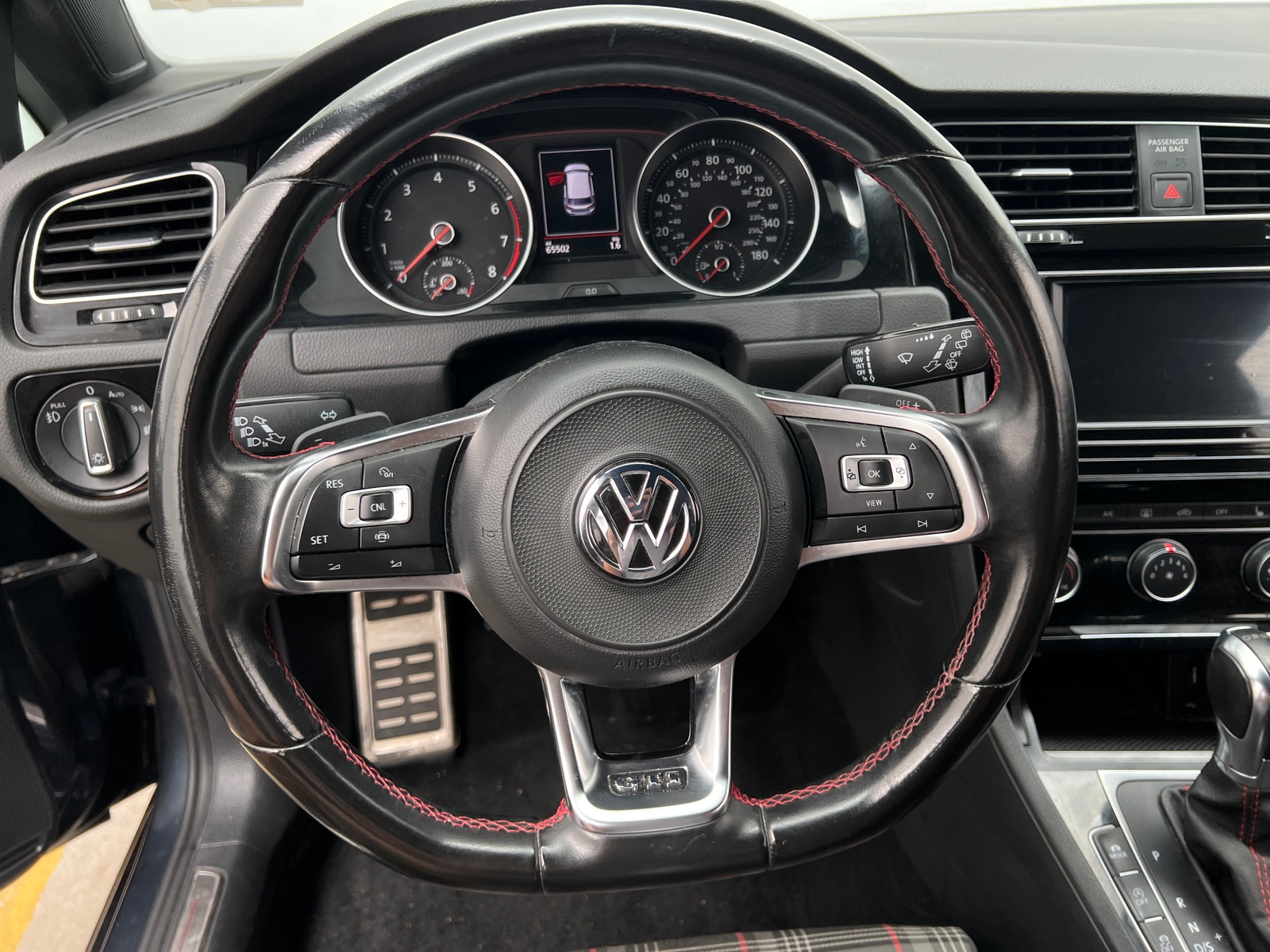 Thumbnail: 2019 Volkswagen Golf - 5