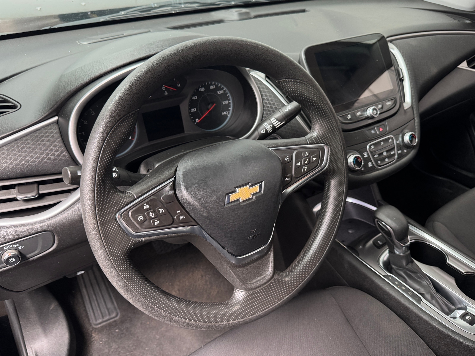 Thumbnail: 2023 Chevrolet Malibu - 5