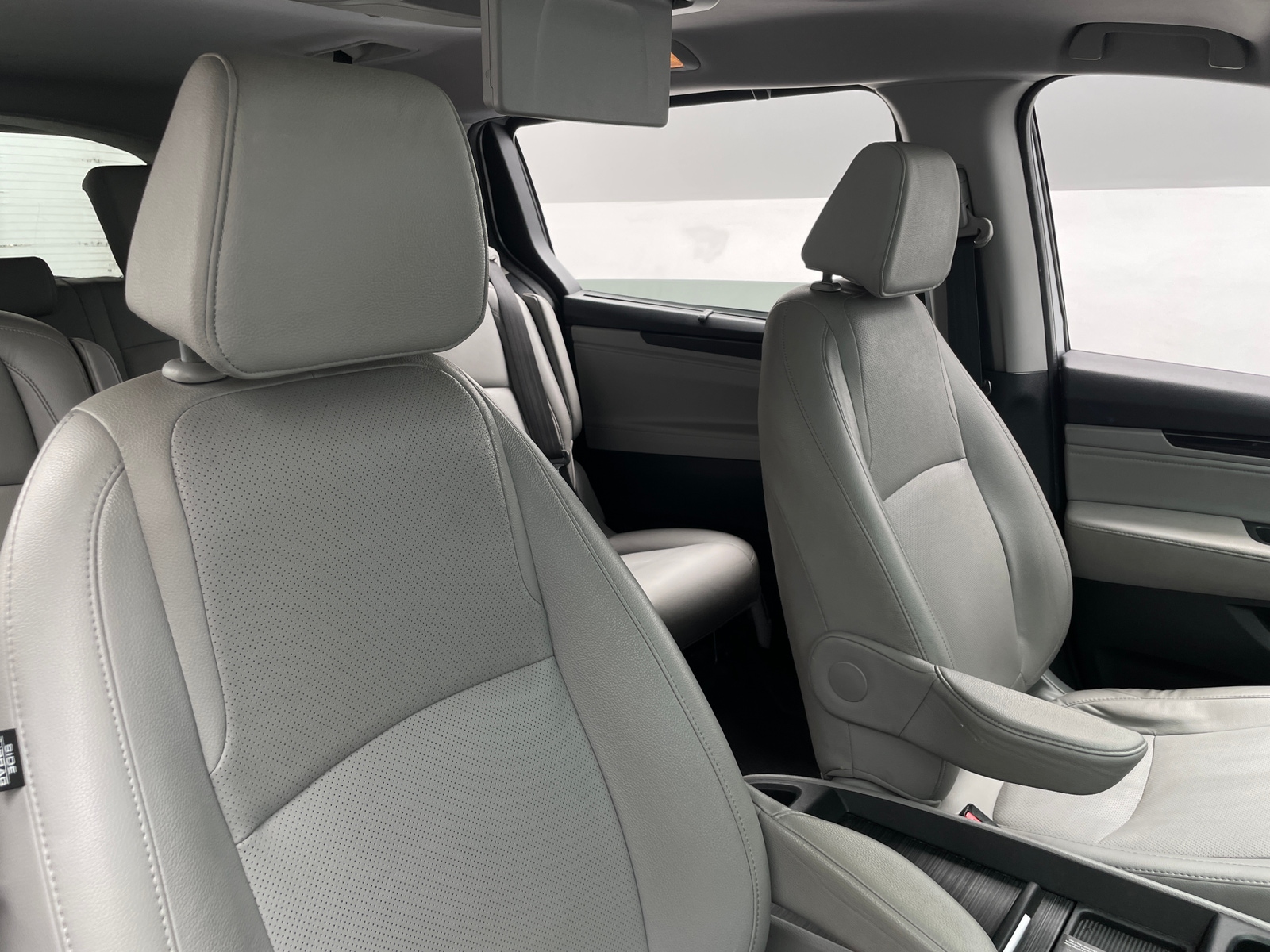 Thumbnail: 2019 Honda Odyssey - 2
