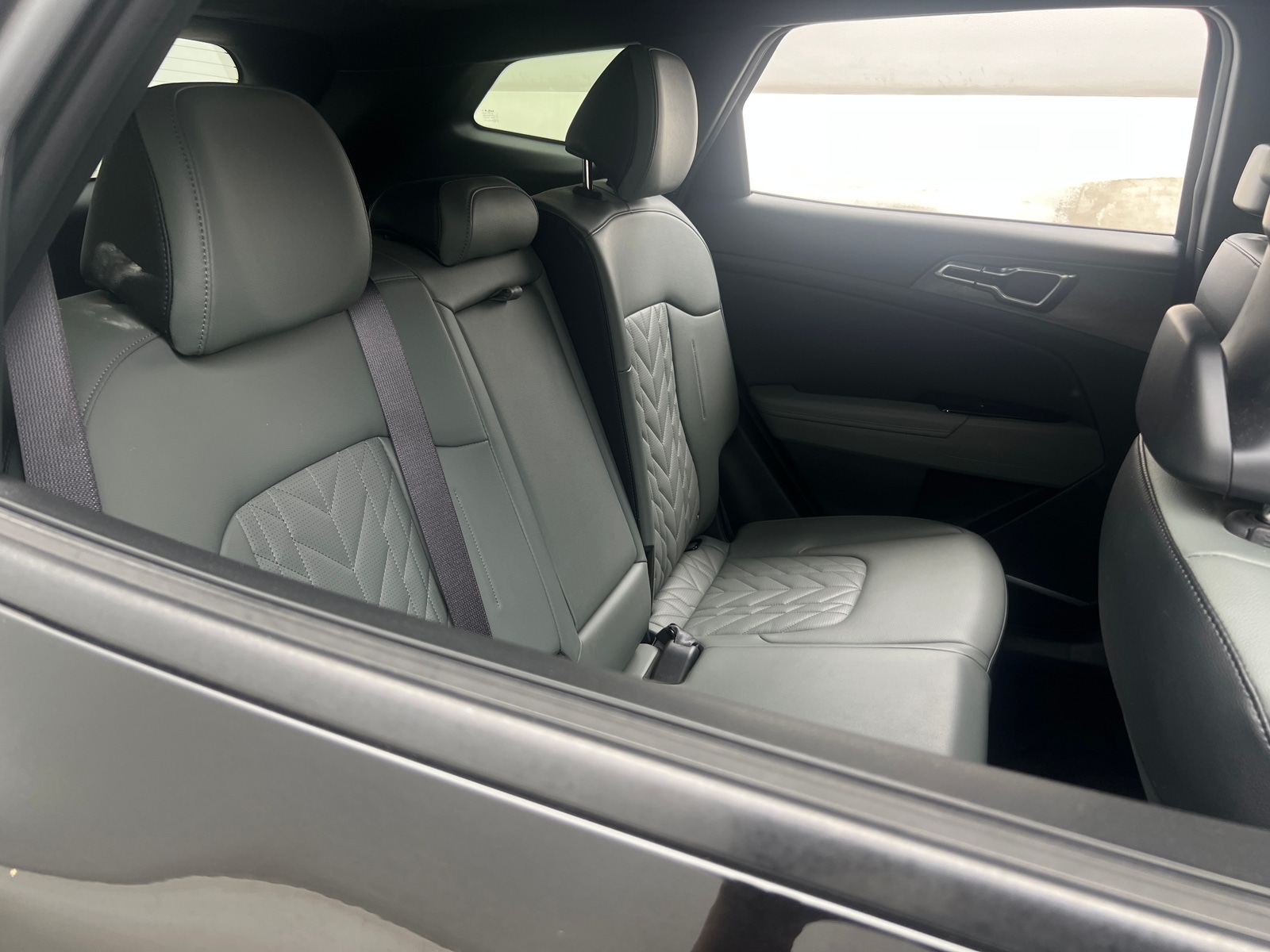 Thumbnail: 2023 Kia Sportage - 5