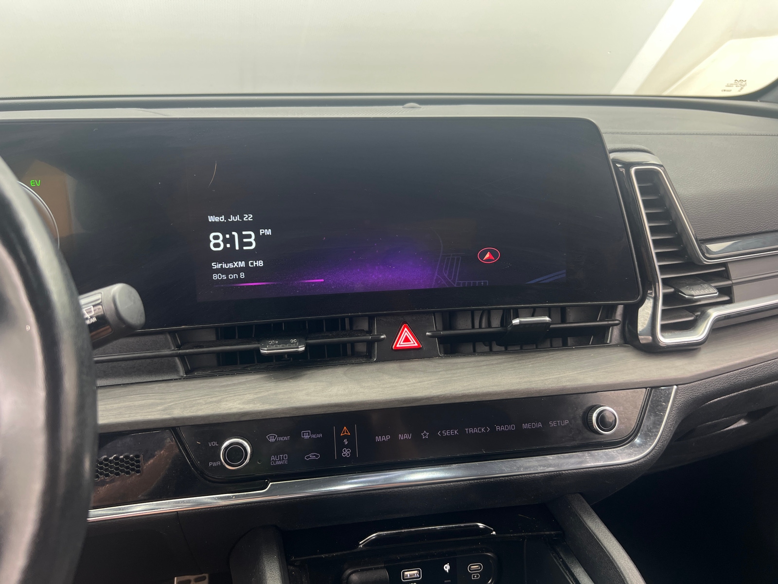 Thumbnail: 2023 Kia Sportage - 3