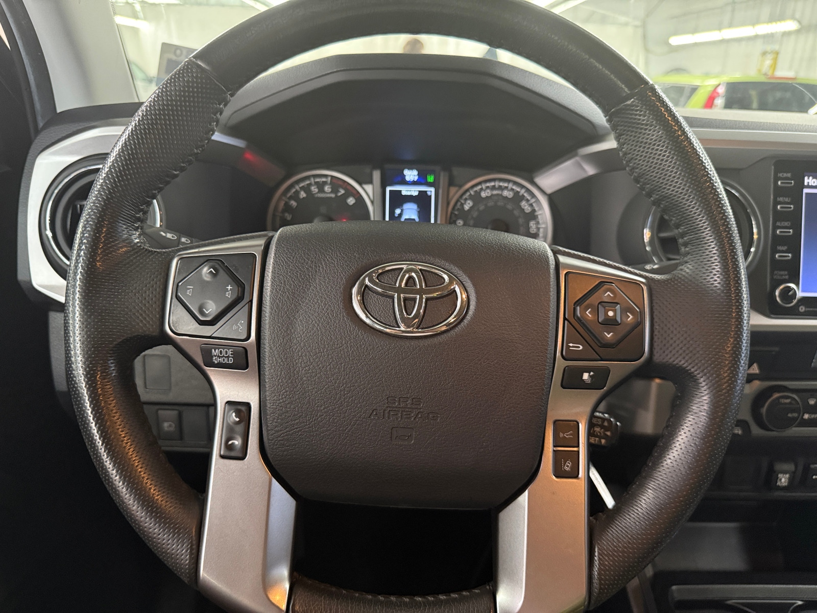 Thumbnail: 2022 Toyota Tacoma - 5