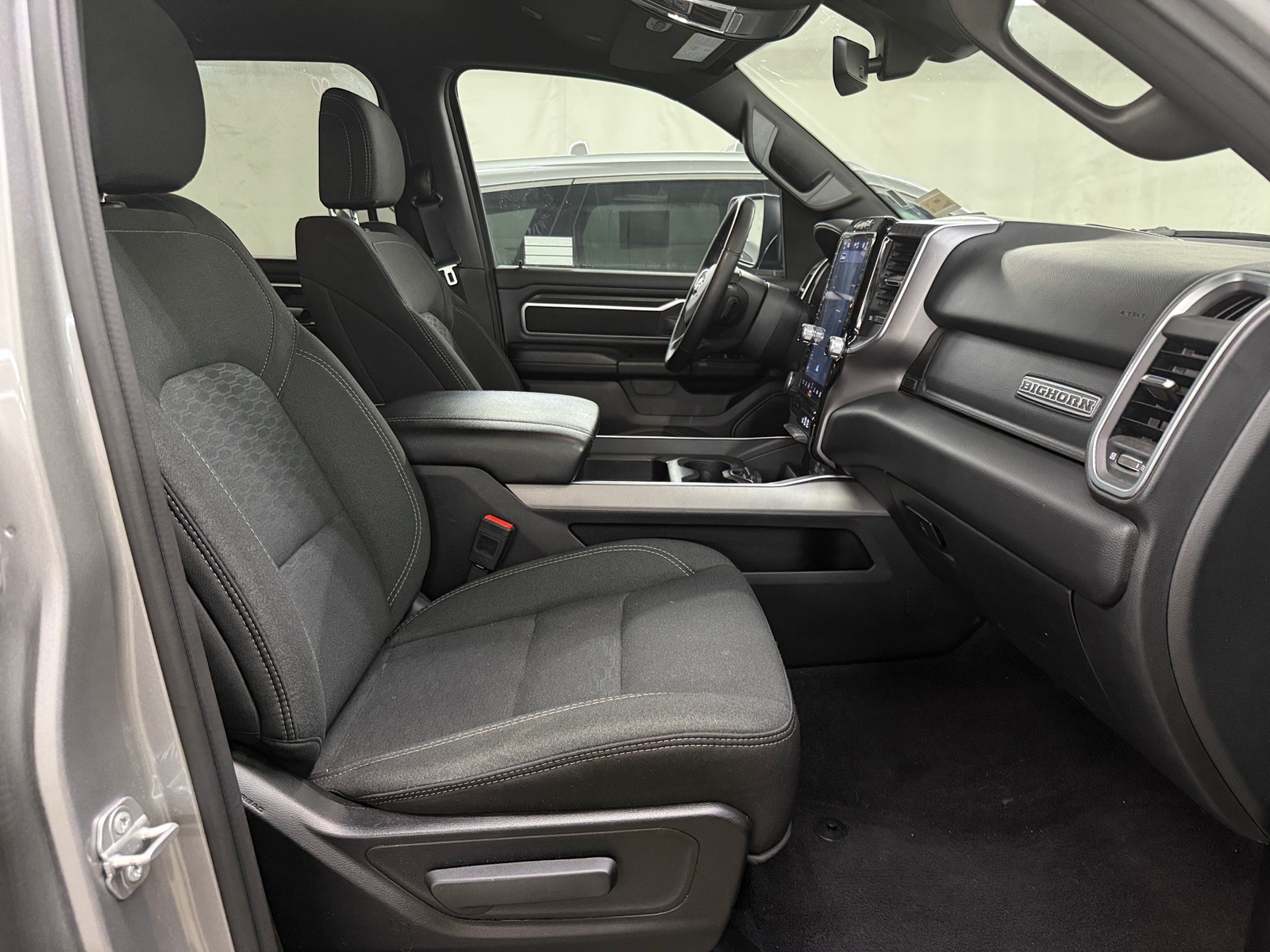 Thumbnail: 2025 RAM 1500 - 2