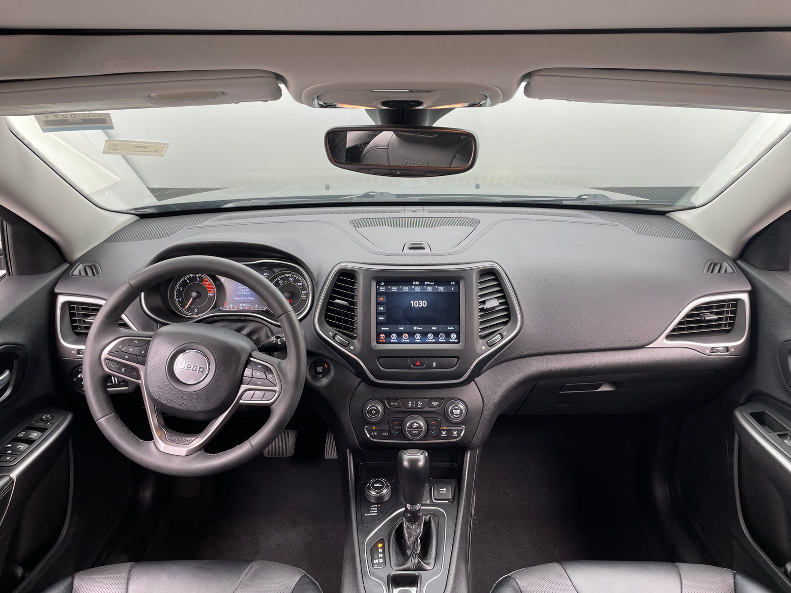 Thumbnail: 2022 Jeep Cherokee - 2