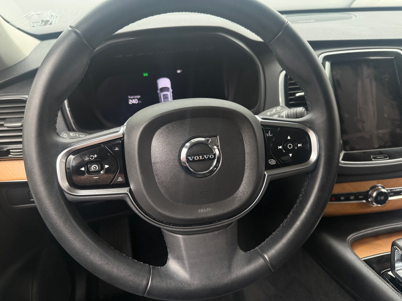 Thumbnail: 2024 Volvo XC90 - 4