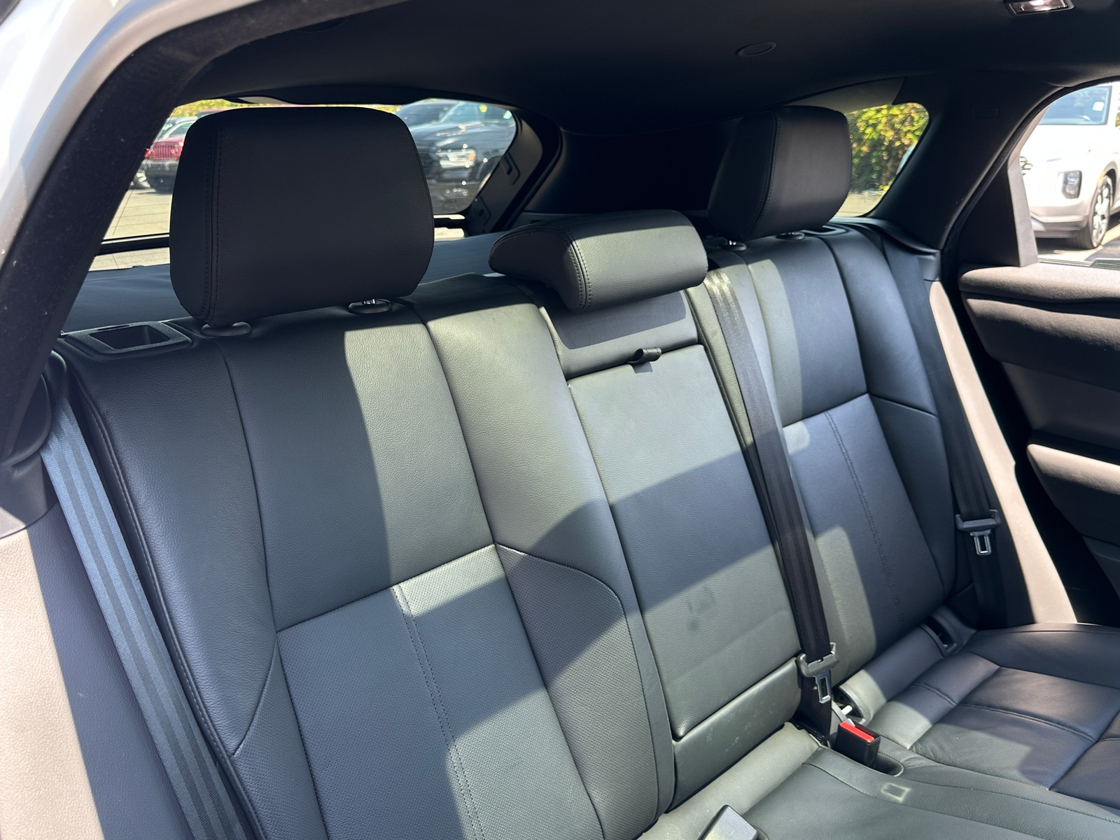 Thumbnail: 2025 Land Rover Range Rover Velar - 5