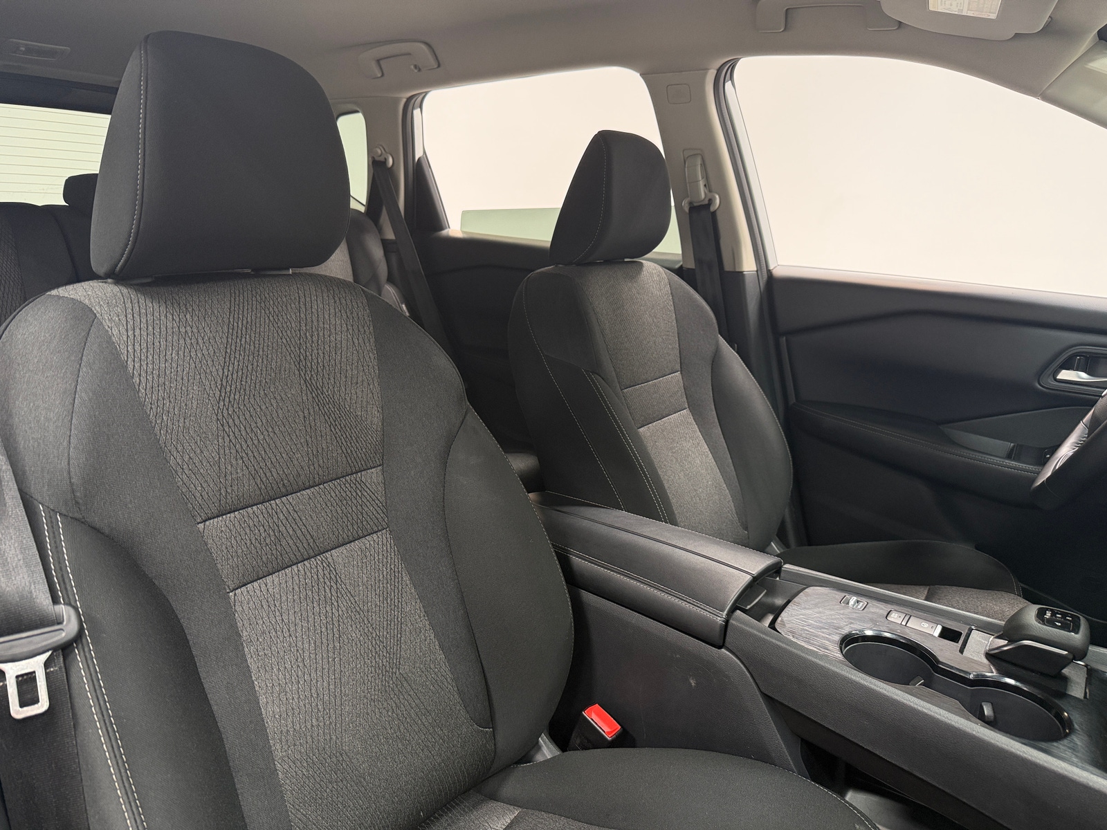 Thumbnail: 2025 Nissan Rogue - 2