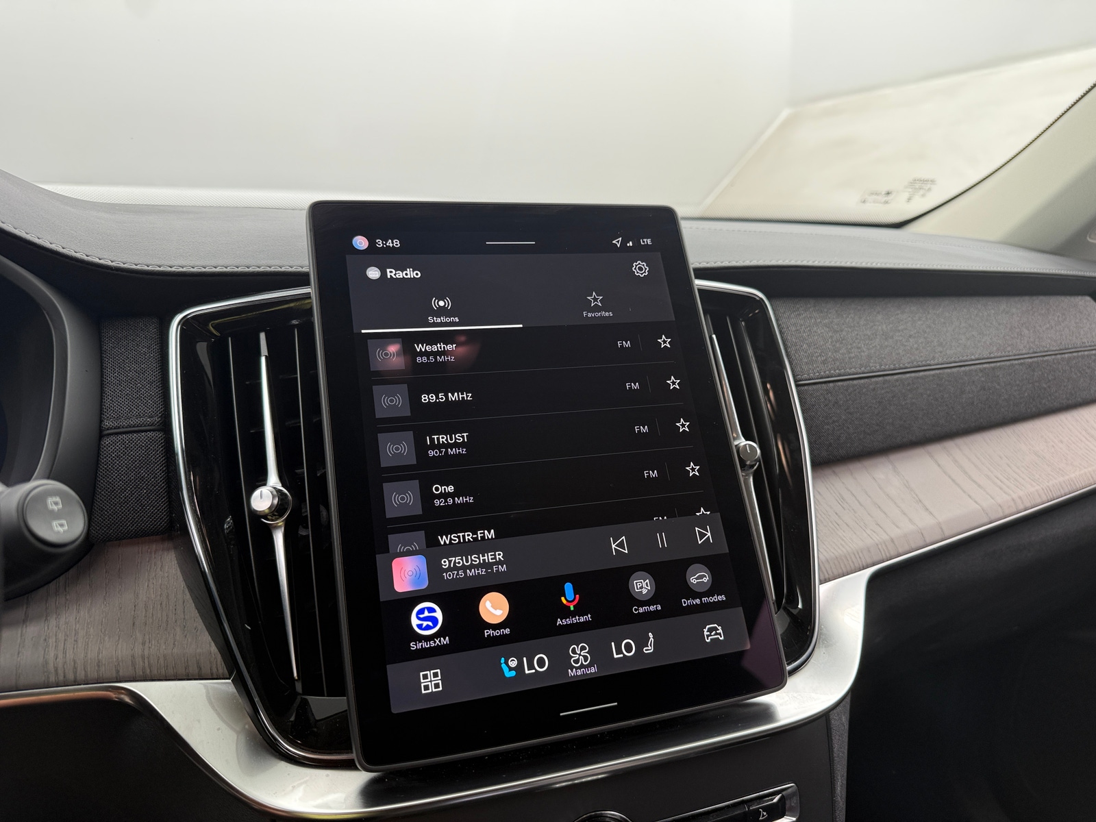 Thumbnail: 2026 Volvo XC90 - 3