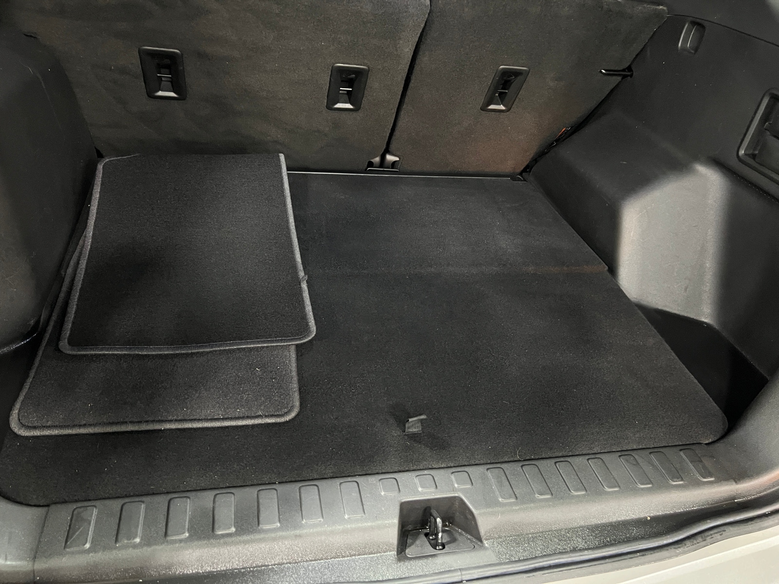 Thumbnail: 2022 Chevrolet Equinox - 7