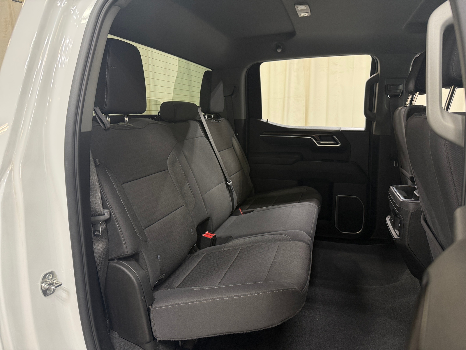Thumbnail: 2025 Chevrolet Silverado 1500 - 6